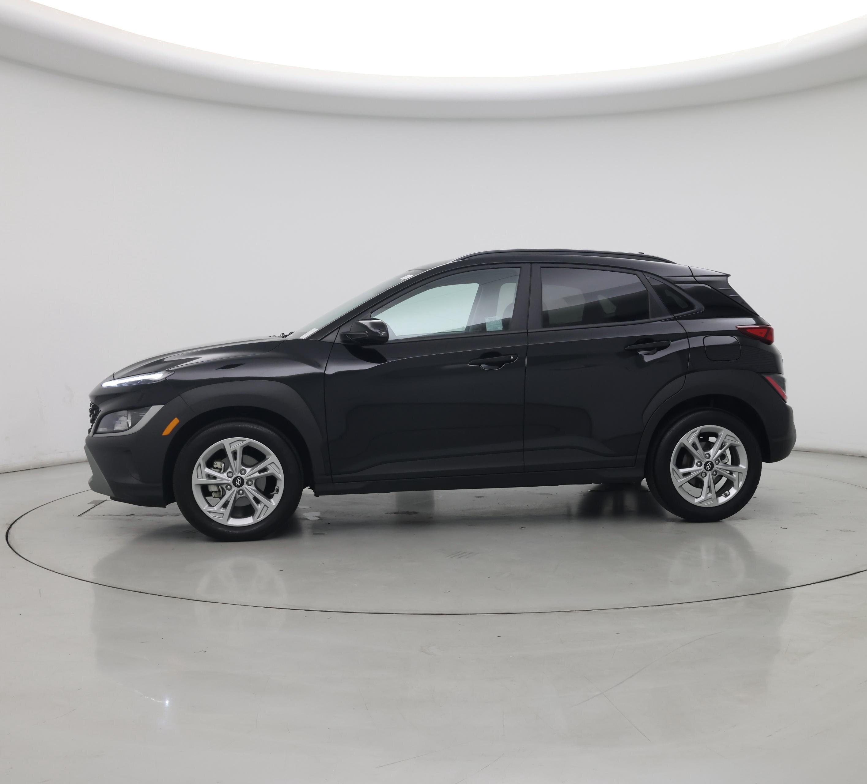 Thumbnail: 2023 Hyundai Kona - 3