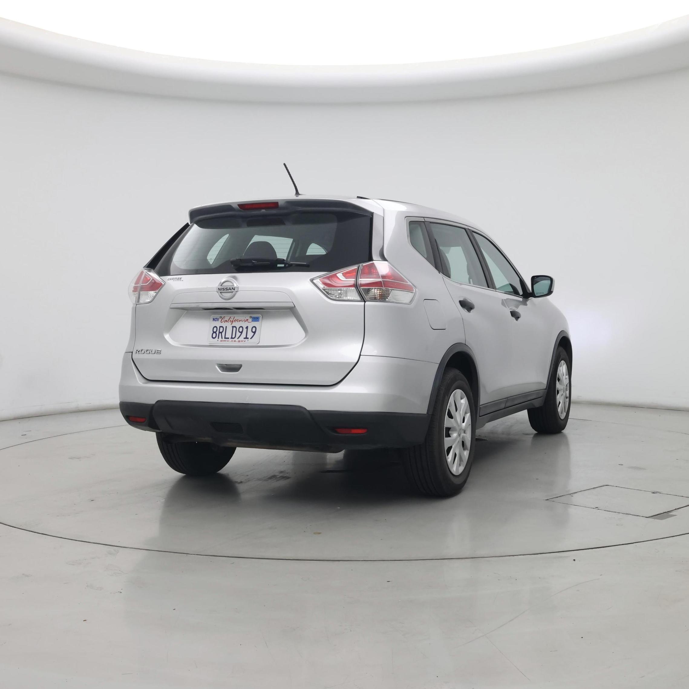 Thumbnail: 2016 Nissan Rogue - 8