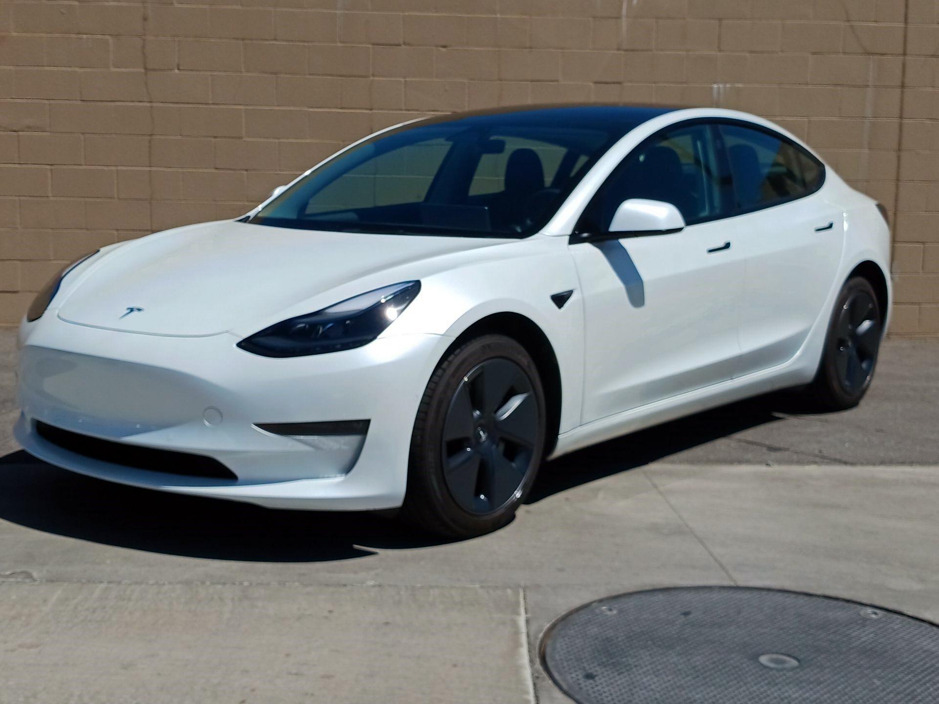 Thumbnail: 2022 Tesla Model 3 - 3