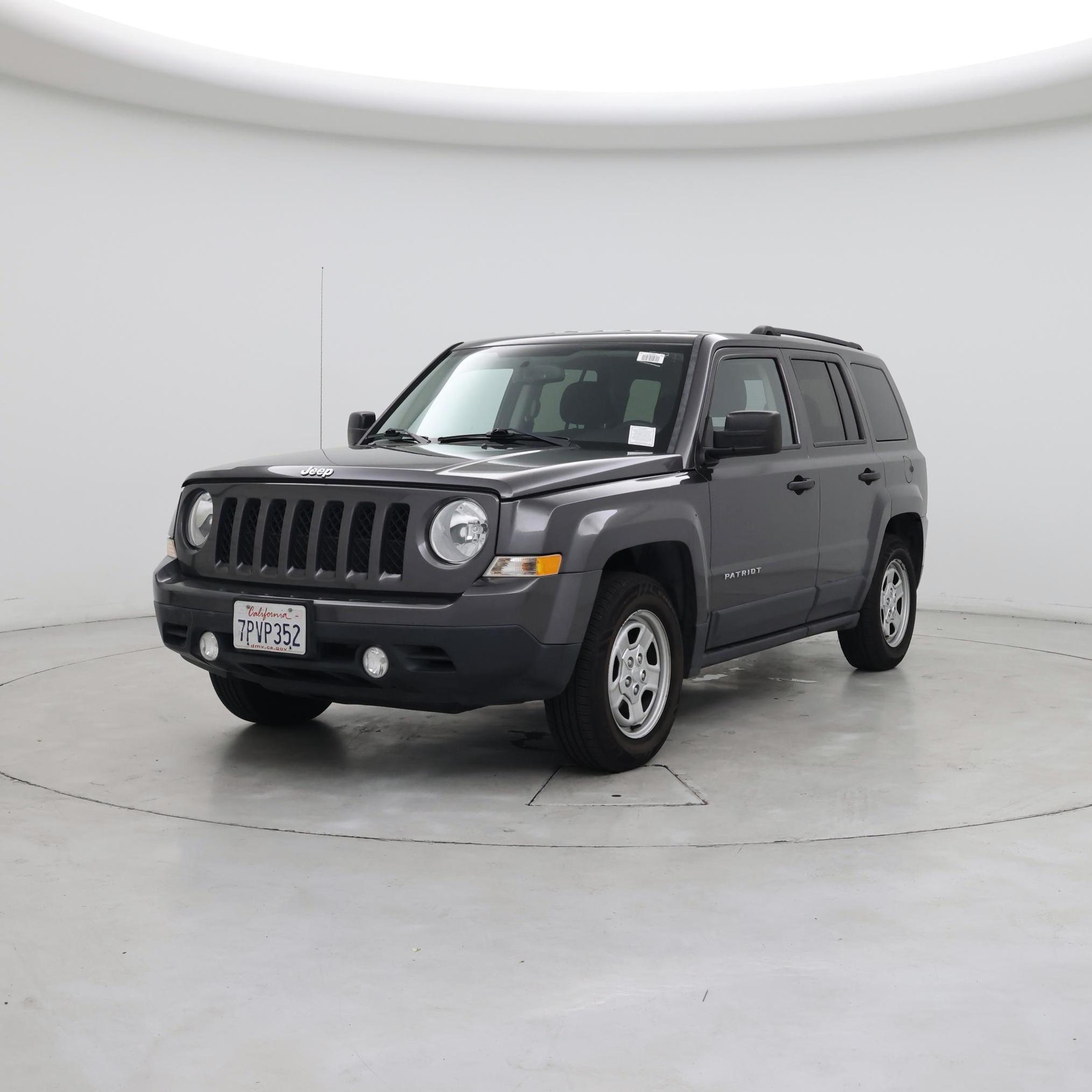 Thumbnail: 2016 Jeep Patriot - 4