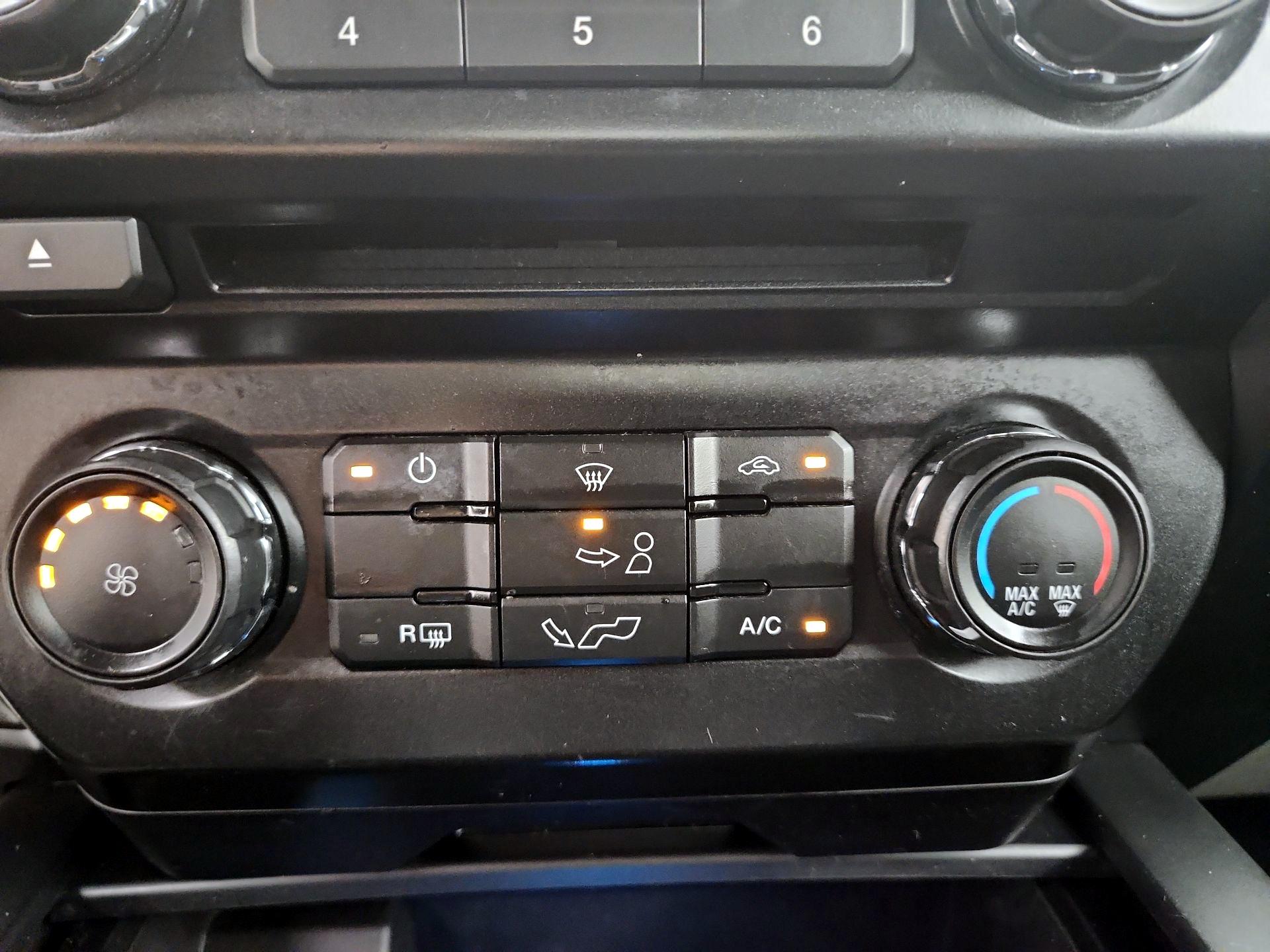 Thumbnail: 2017 Ford F-150 - 16