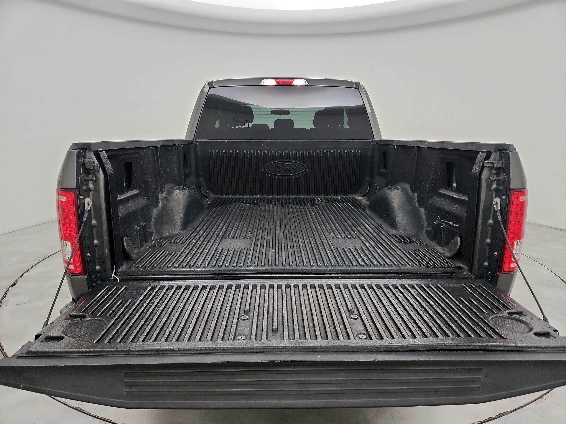 Thumbnail: 2017 Ford F-150 - 20
