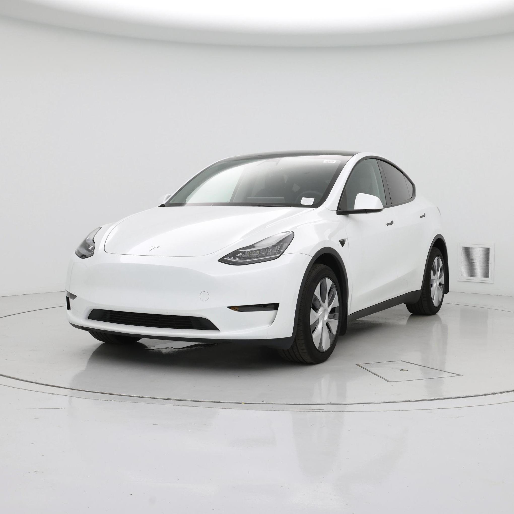 Thumbnail: 2023 Tesla Model Y - 4