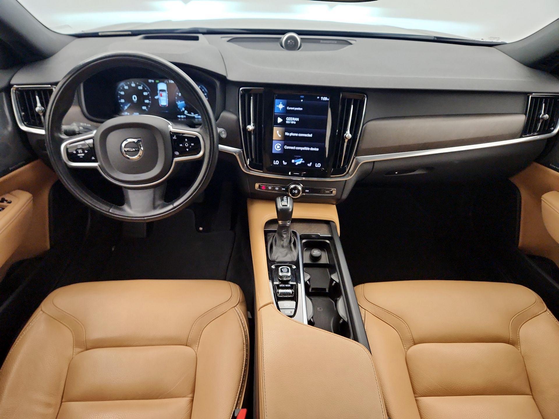 Thumbnail: 2020 Volvo S90 - 9