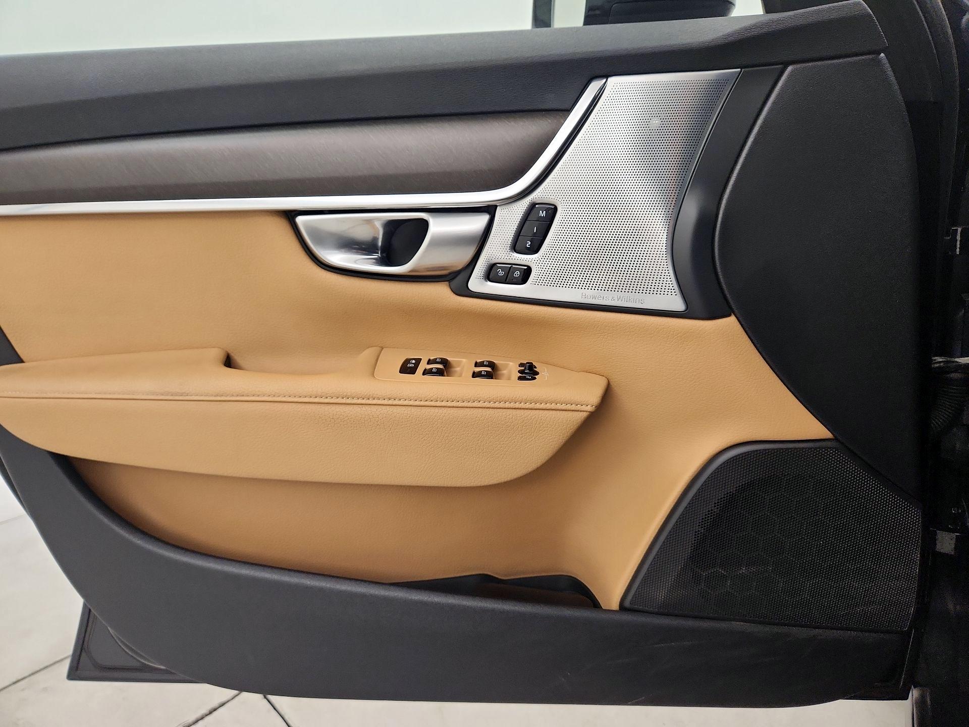 Thumbnail: 2020 Volvo S90 - 12