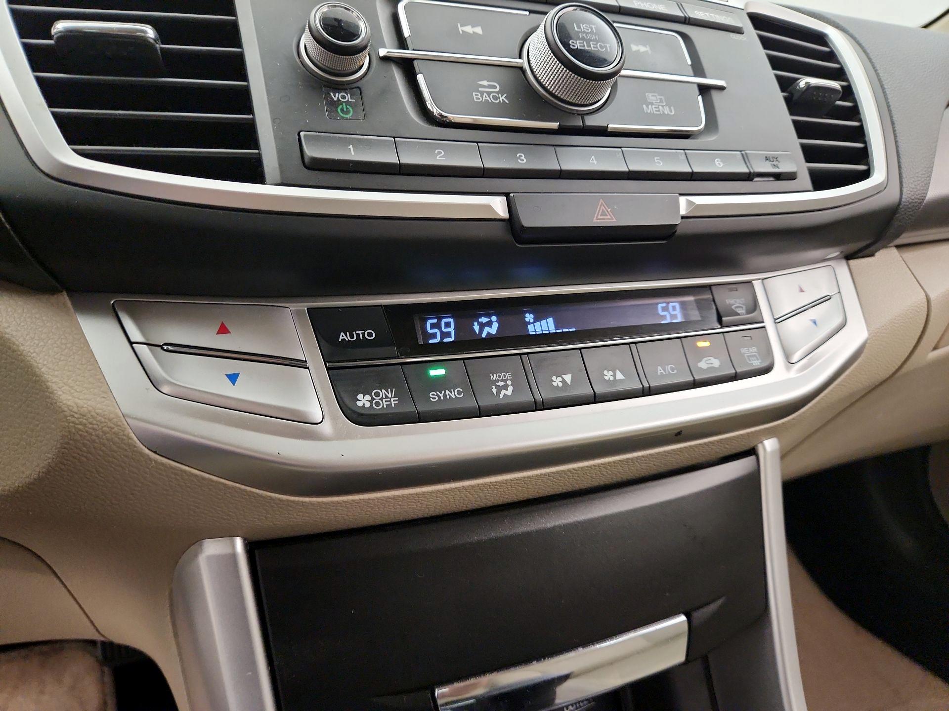Thumbnail: 2014 Honda Accord - 16