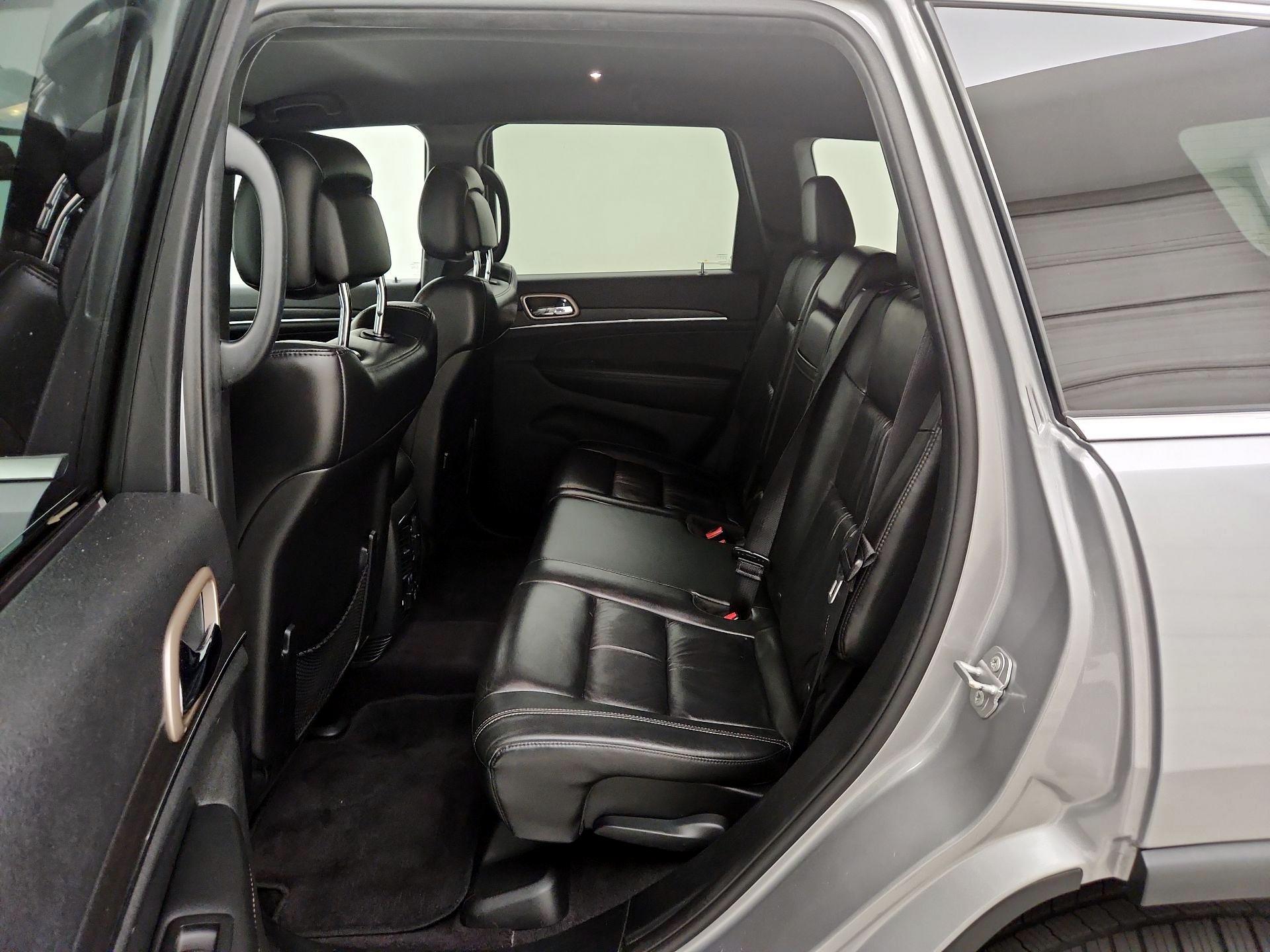 Thumbnail: 2016 Jeep Grand Cherokee - 20