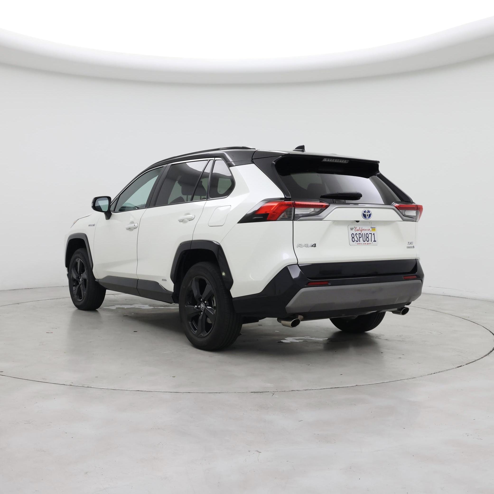 Thumbnail: 2020 Toyota RAV4 - 2