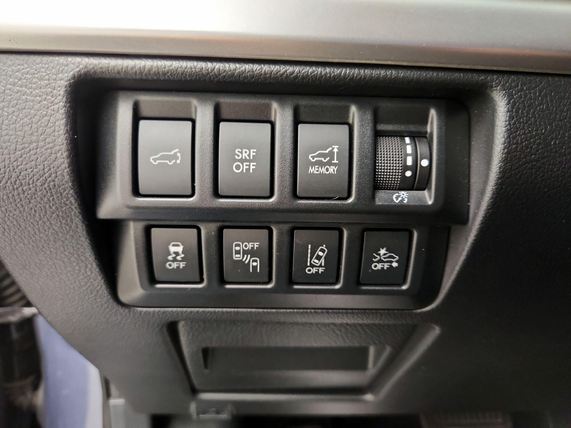 Thumbnail: 2017 Subaru Outback - 13
