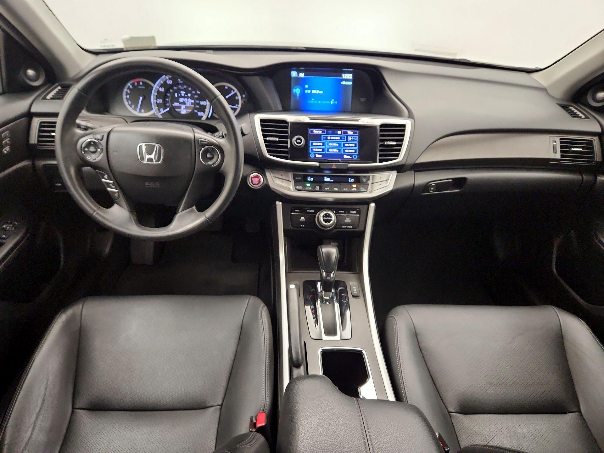 Thumbnail: 2015 Honda Accord - 9