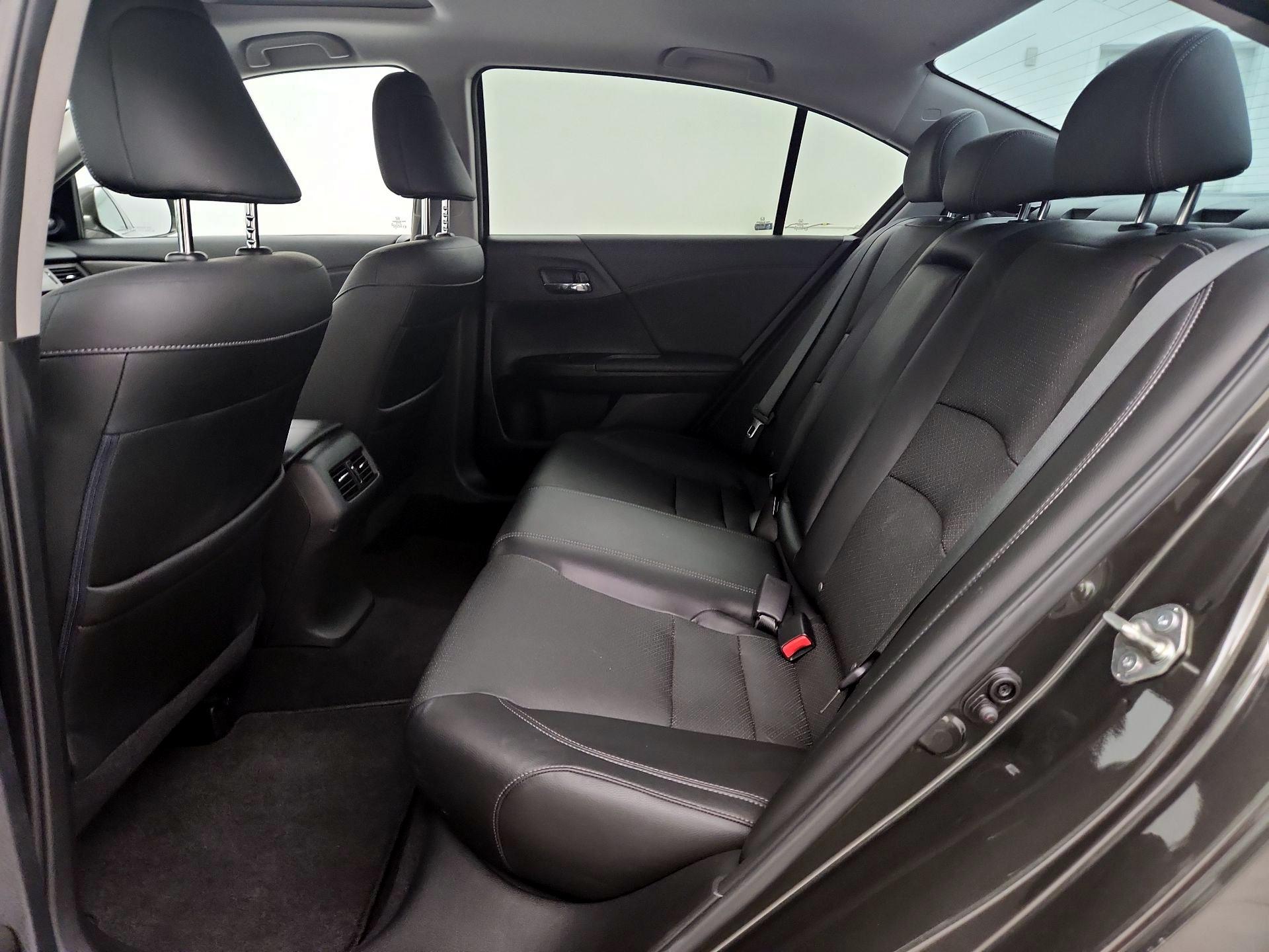 Thumbnail: 2015 Honda Accord - 20