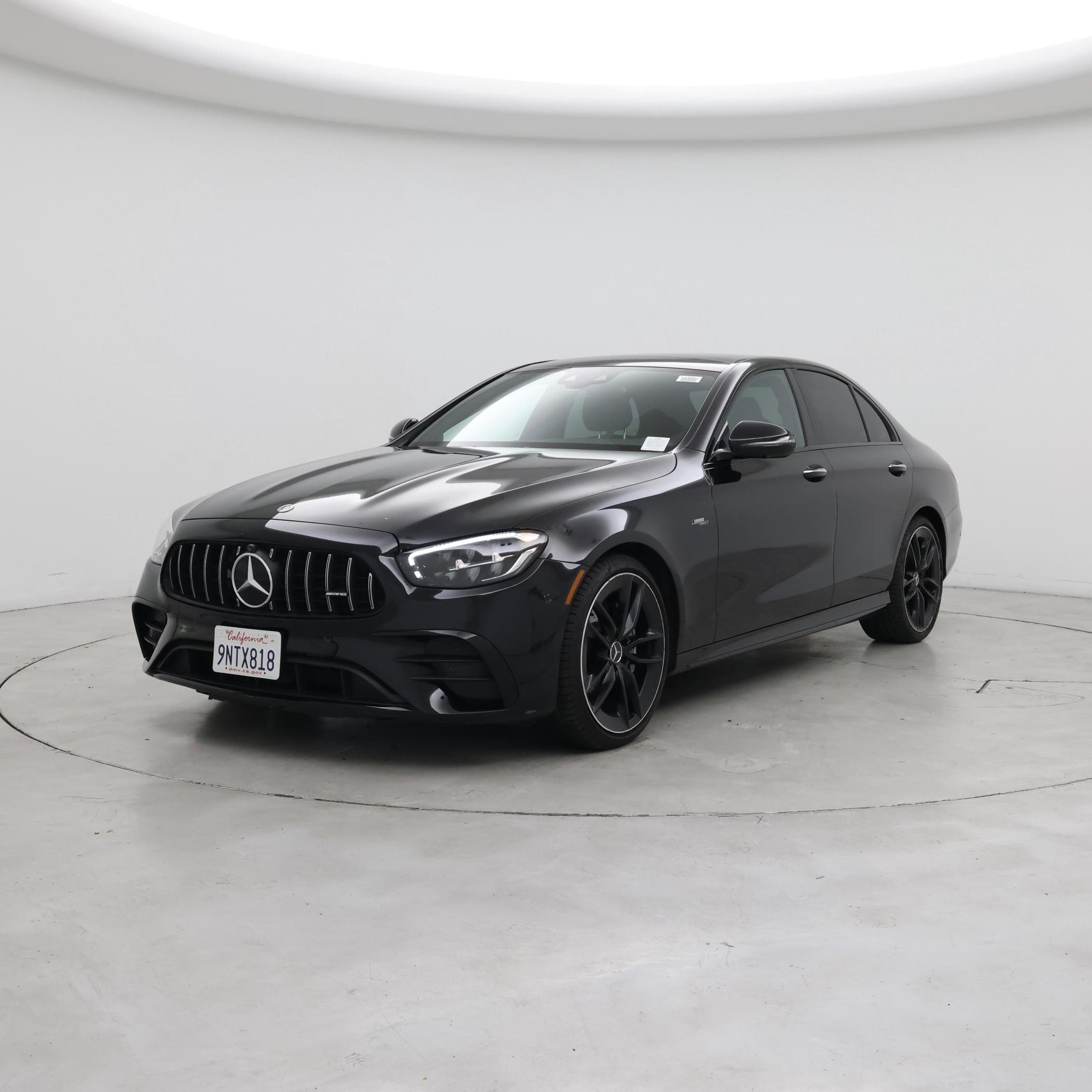 Thumbnail: 2022 Mercedes-Benz E-Class - 4