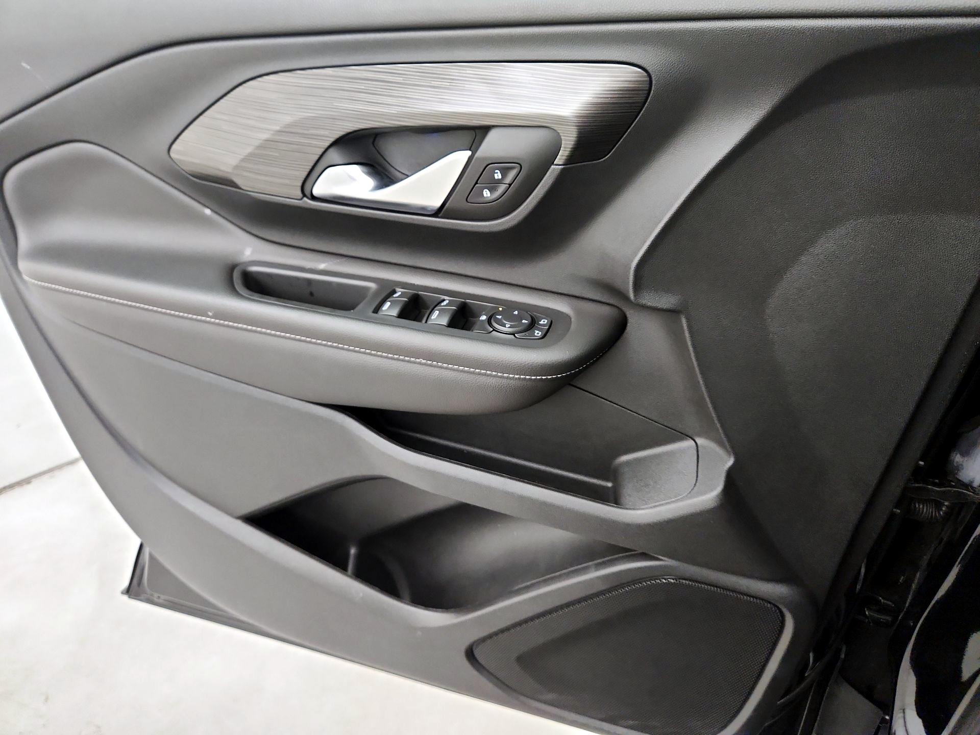 Thumbnail: 2022 GMC Terrain - 12