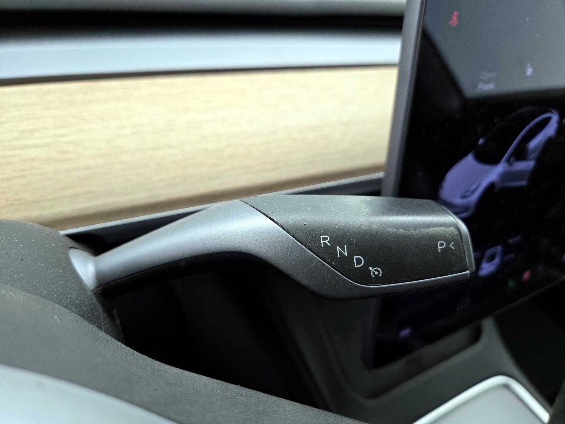 Thumbnail: 2021 Tesla Model 3 - 17
