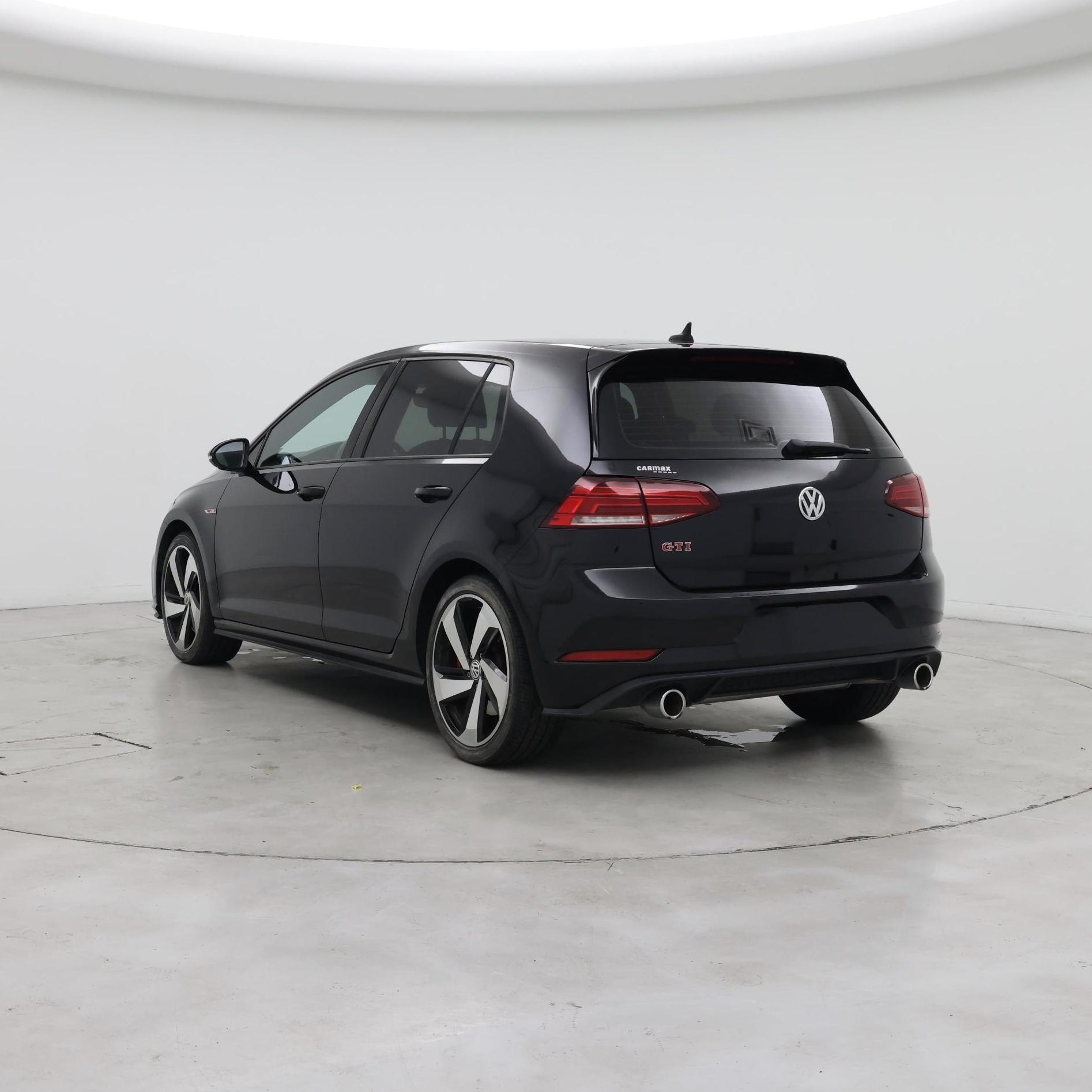 Thumbnail: 2019 Volkswagen Golf - 2