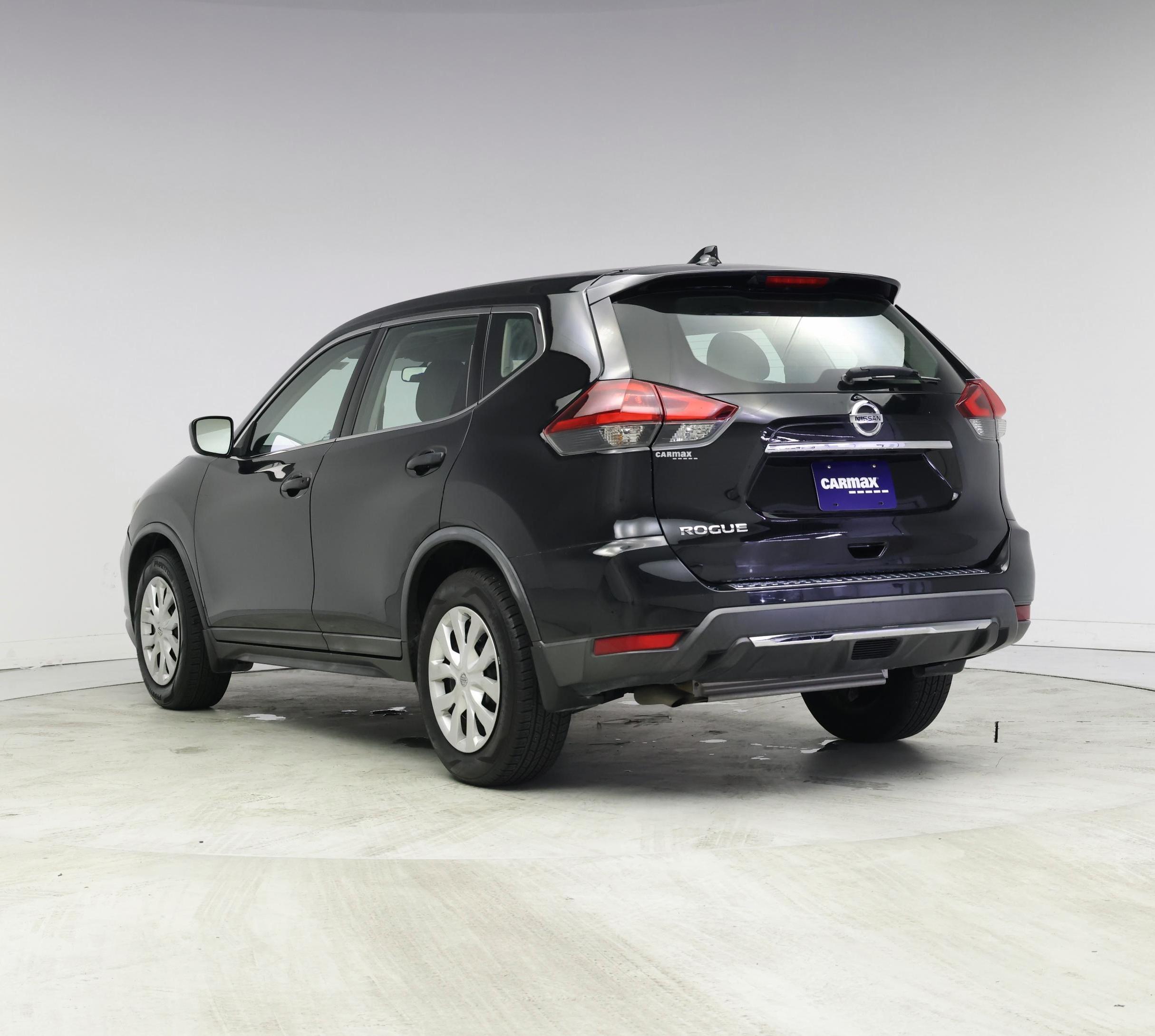 Thumbnail: 2018 Nissan Rogue - 2