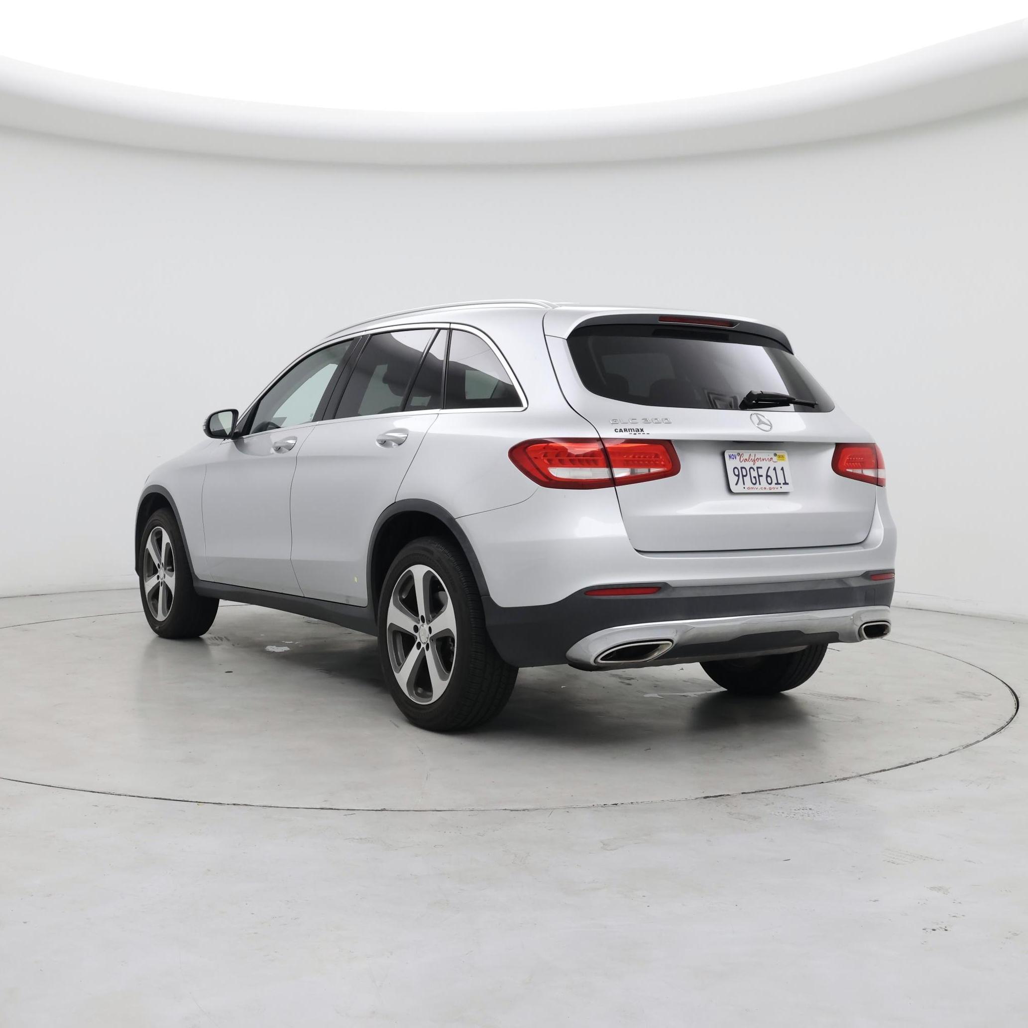 Thumbnail: 2016 Mercedes-Benz GLC - 2