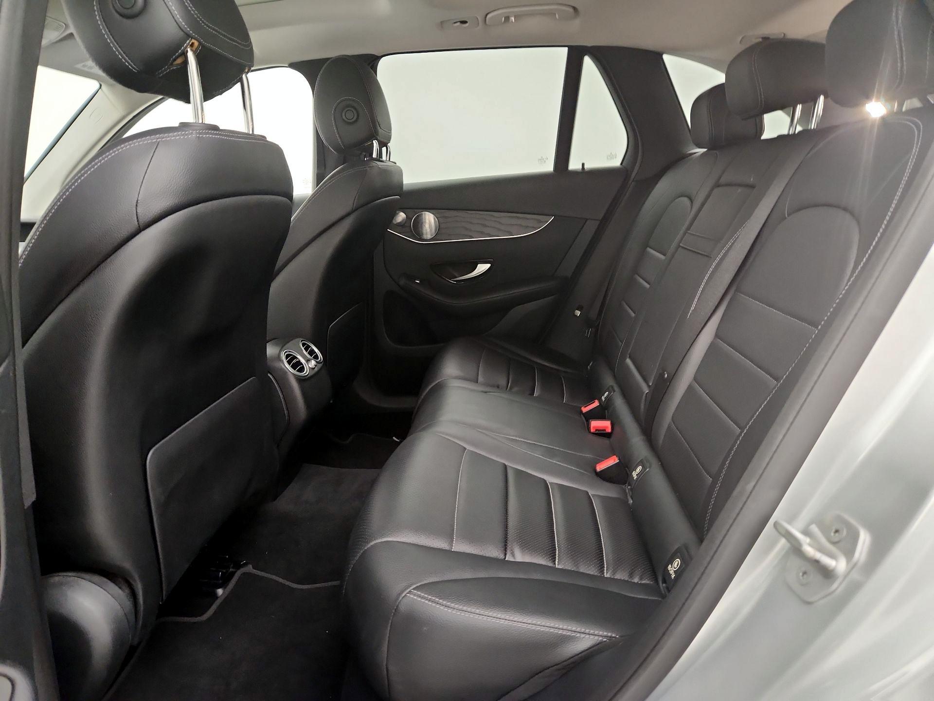 Thumbnail: 2016 Mercedes-Benz GLC - 19