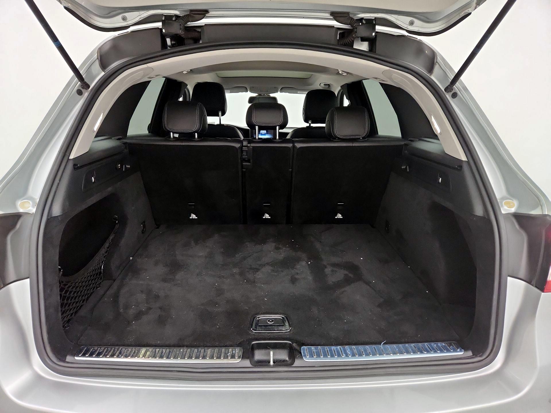 Thumbnail: 2016 Mercedes-Benz GLC - 20