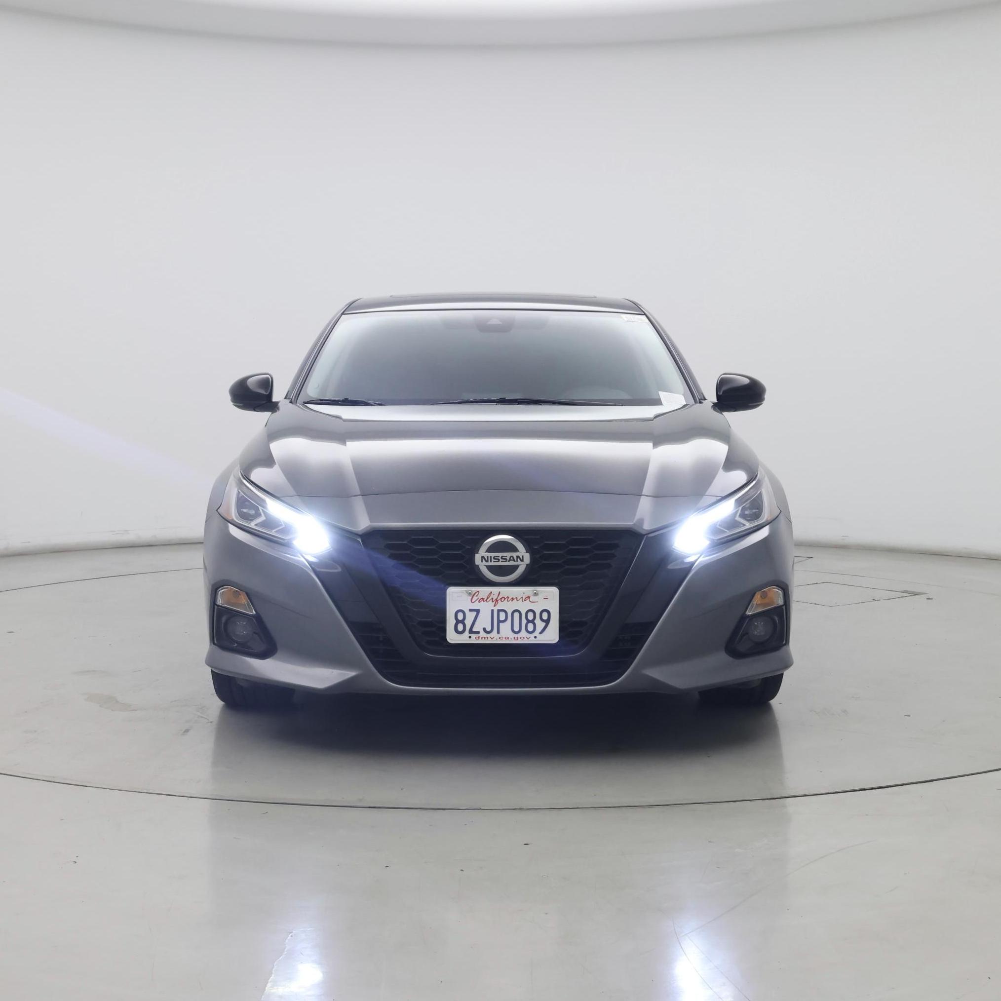 Thumbnail: 2022 Nissan Altima - 5