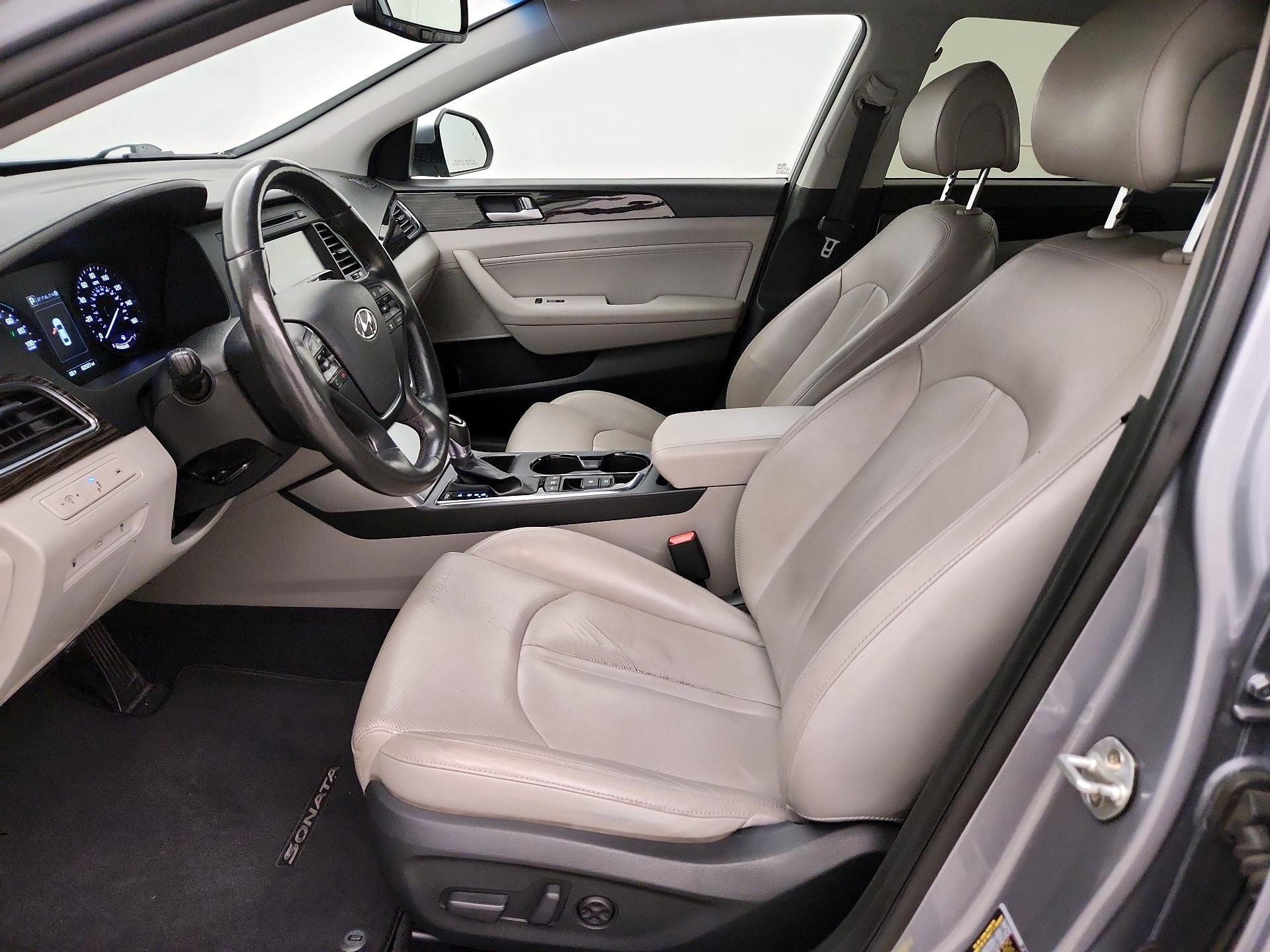 Thumbnail: 2016 Hyundai Sonata - 11