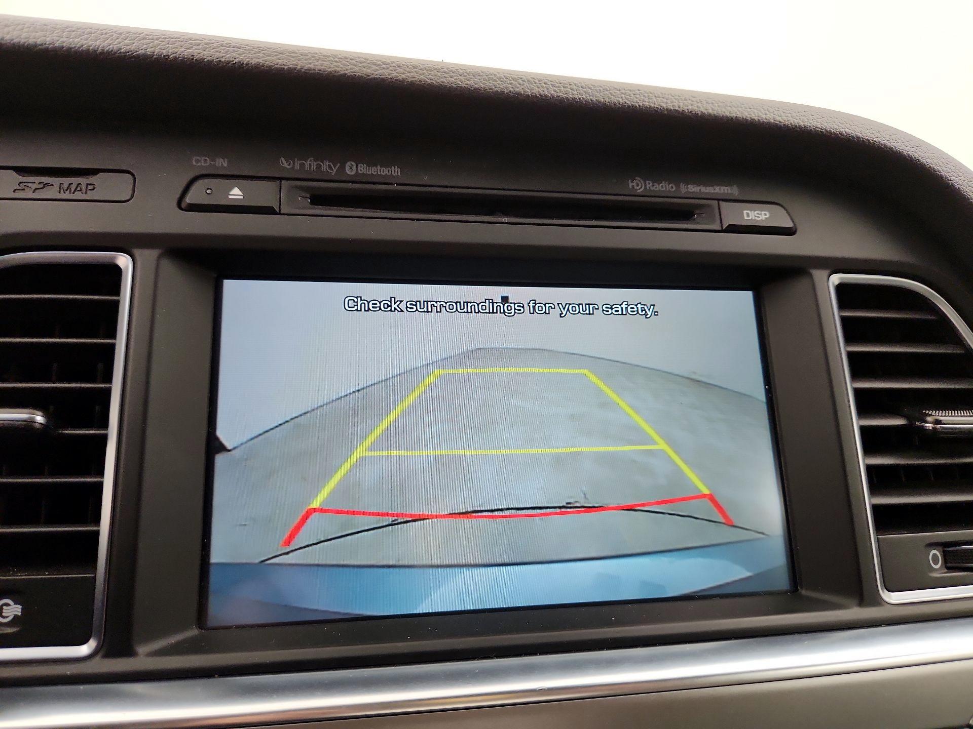 Thumbnail: 2016 Hyundai Sonata - 15
