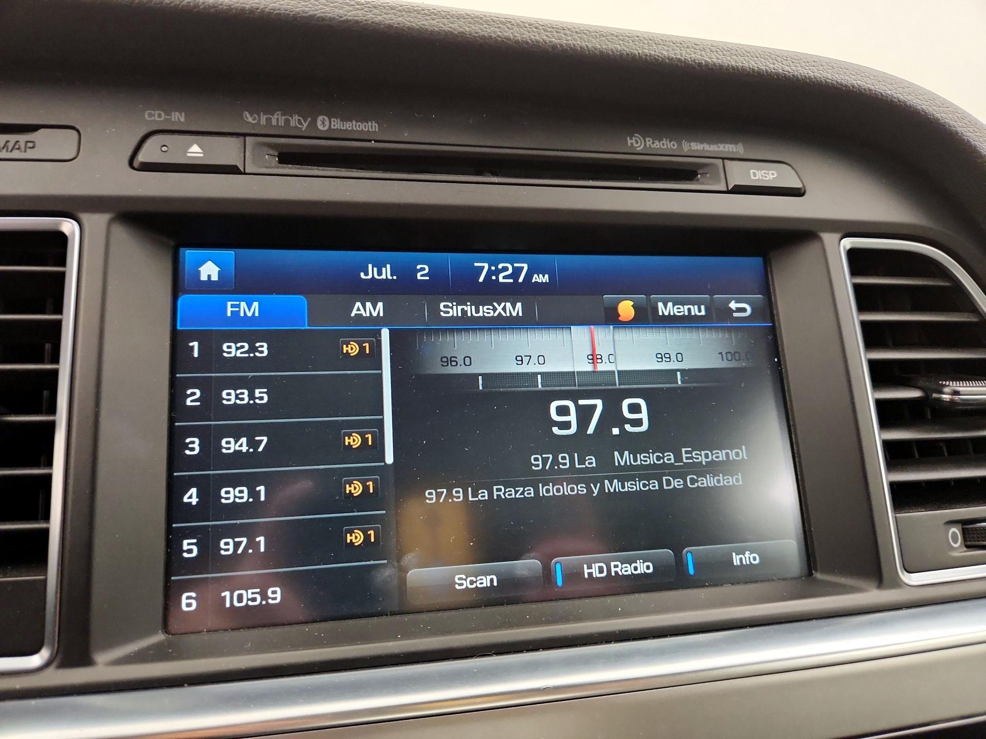 Thumbnail: 2016 Hyundai Sonata - 16