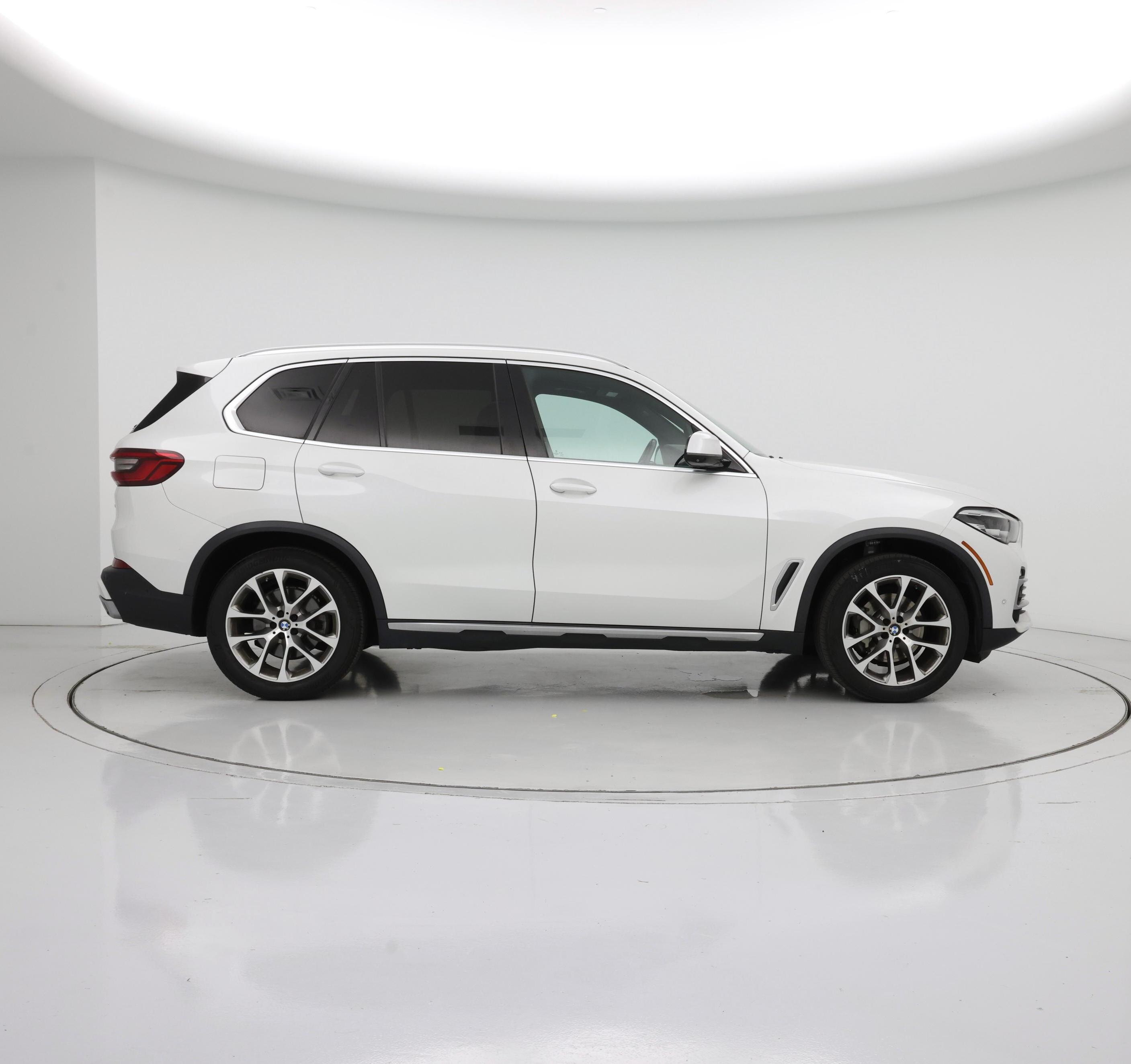 Thumbnail: 2020 BMW X5 - 7
