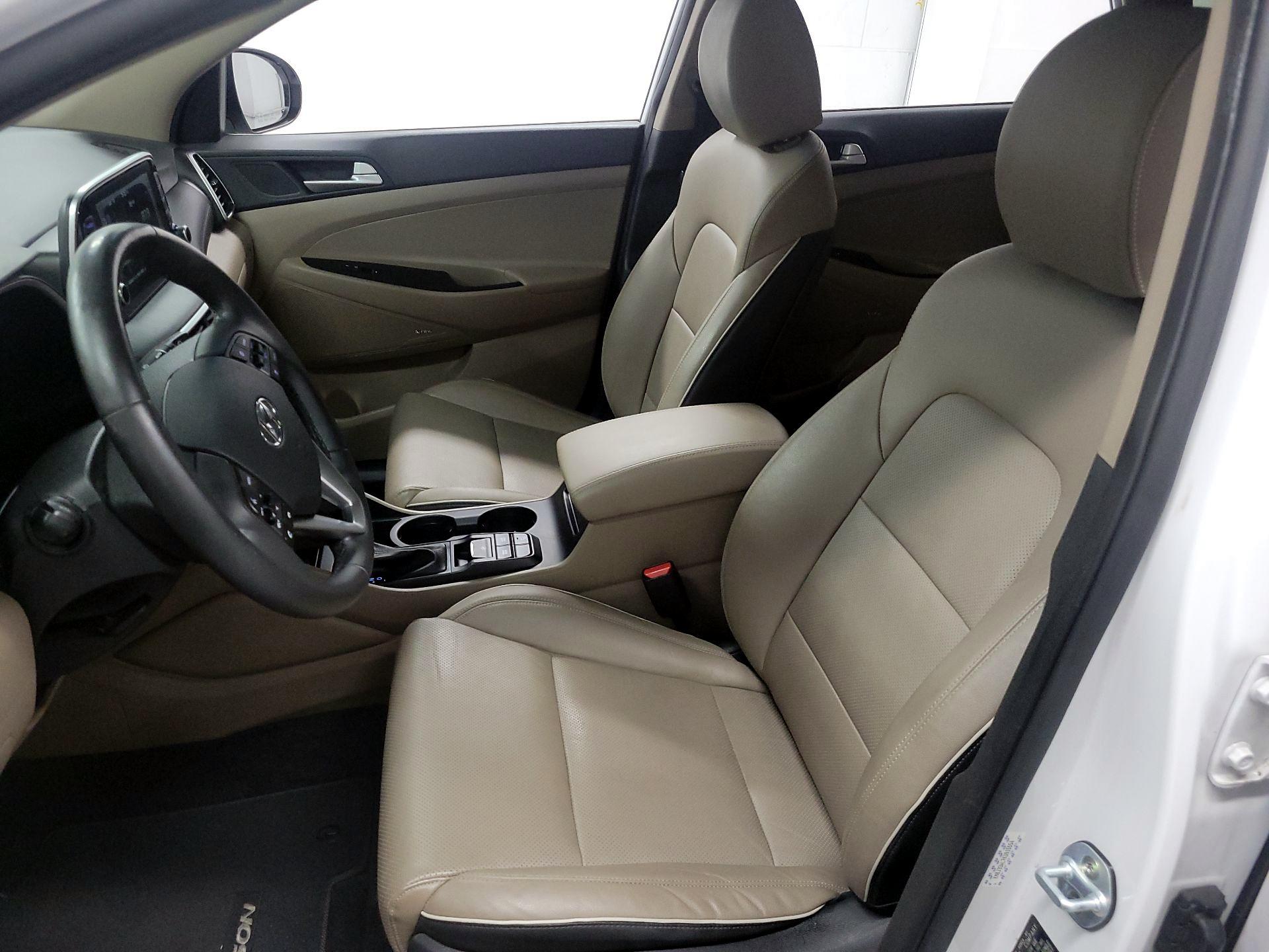 Thumbnail: 2019 Hyundai Tucson - 11