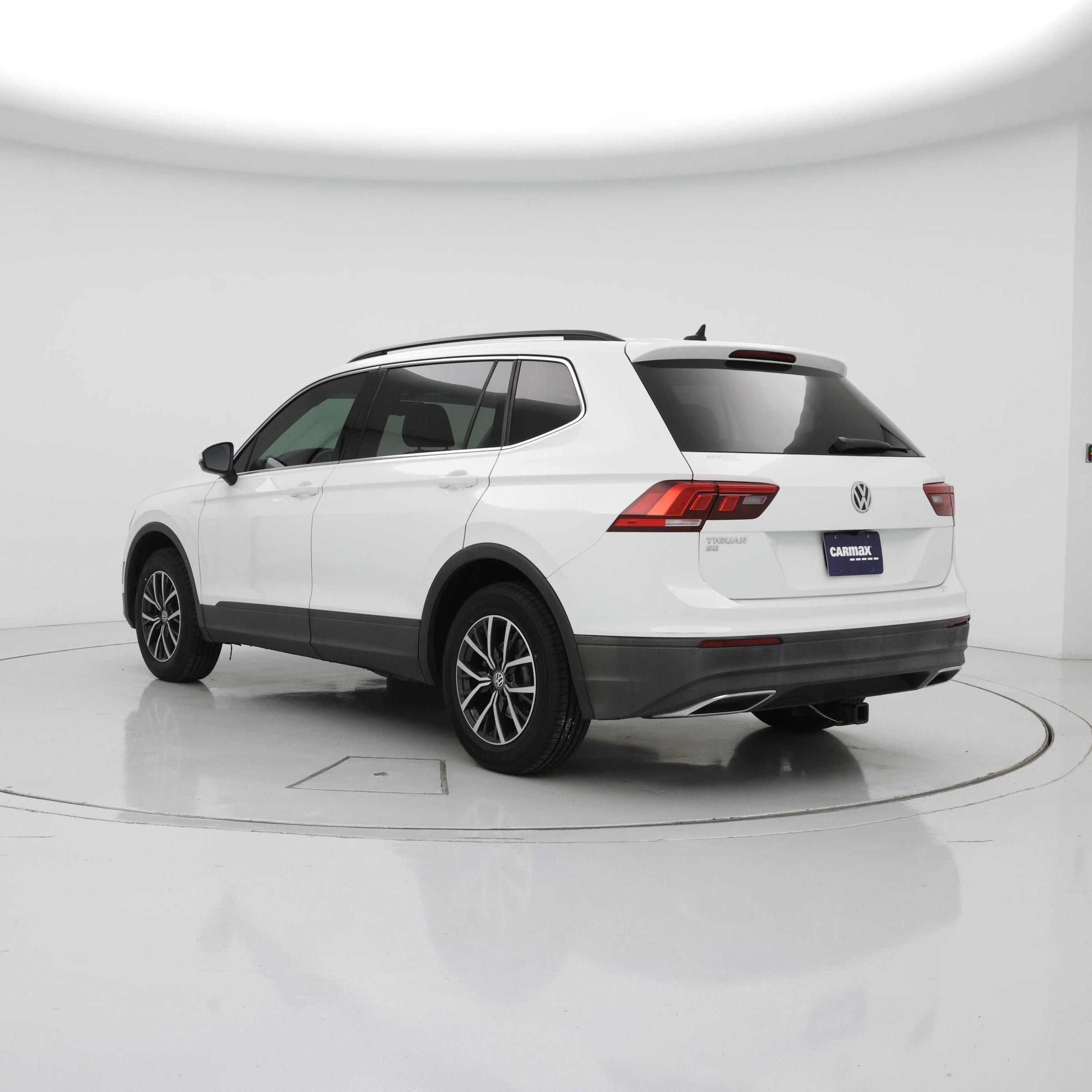 Thumbnail: 2019 Volkswagen Tiguan - 2