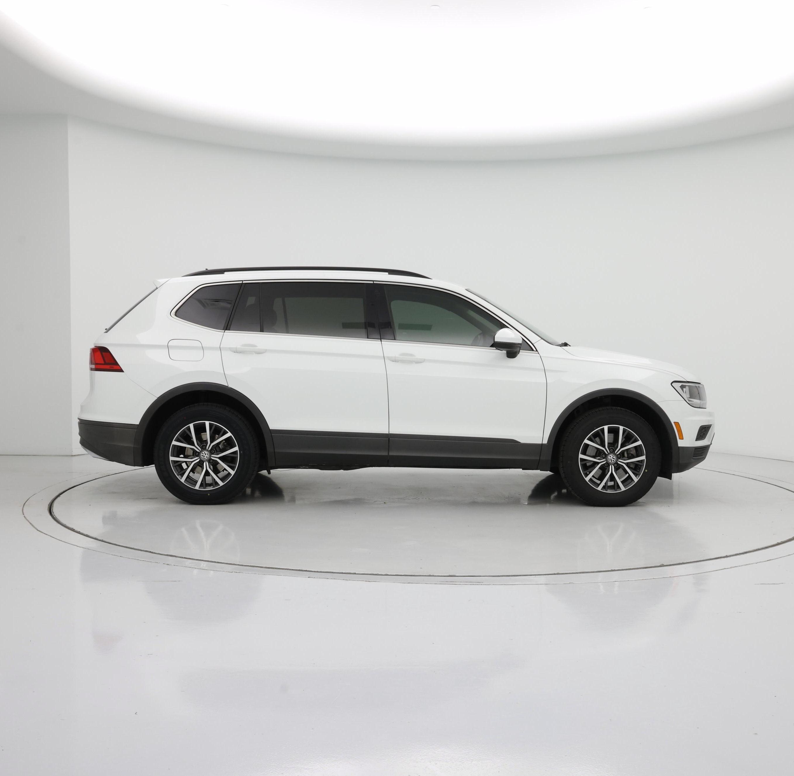 Thumbnail: 2019 Volkswagen Tiguan - 7