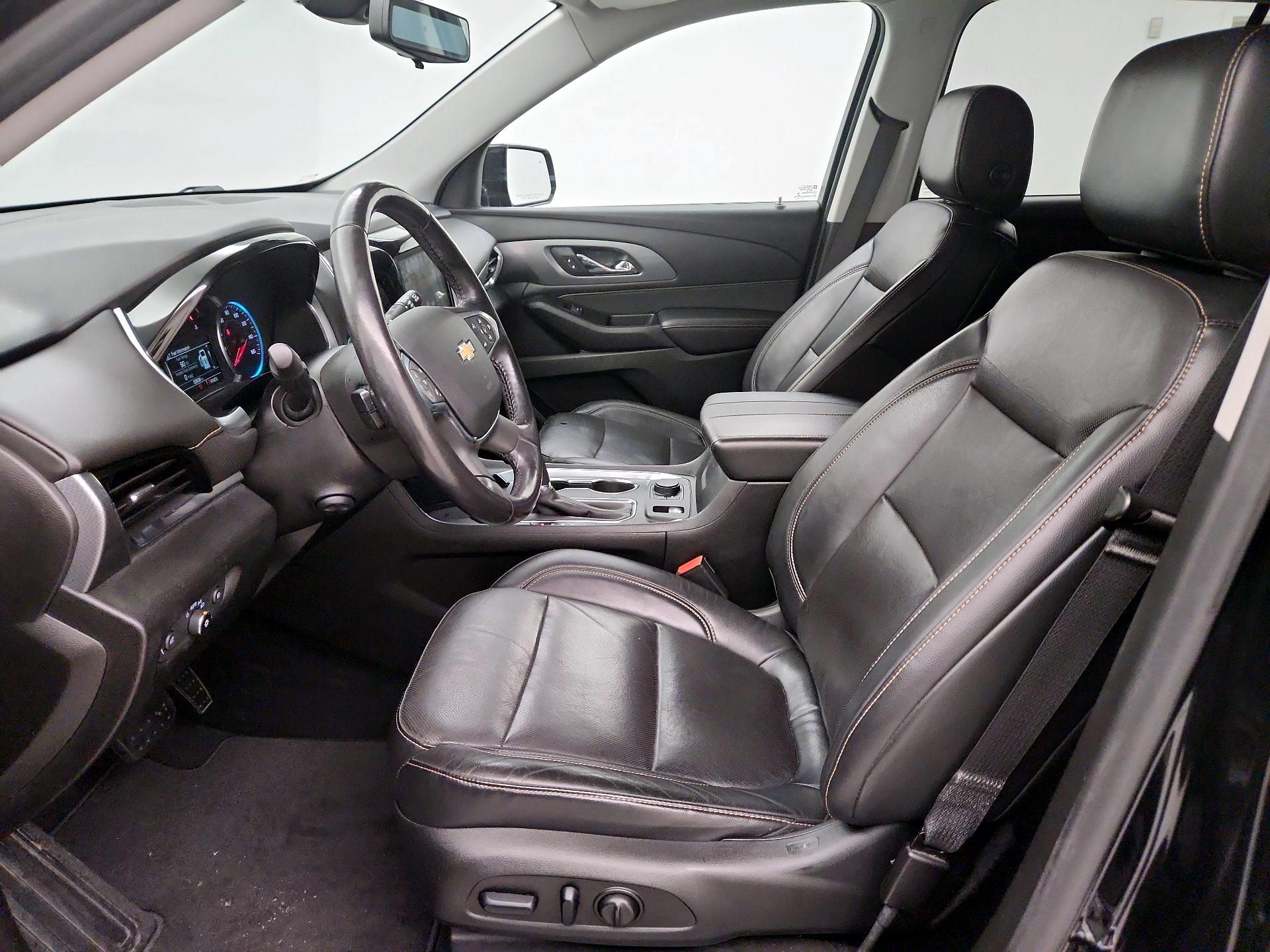 Thumbnail: 2018 Chevrolet Traverse - 11
