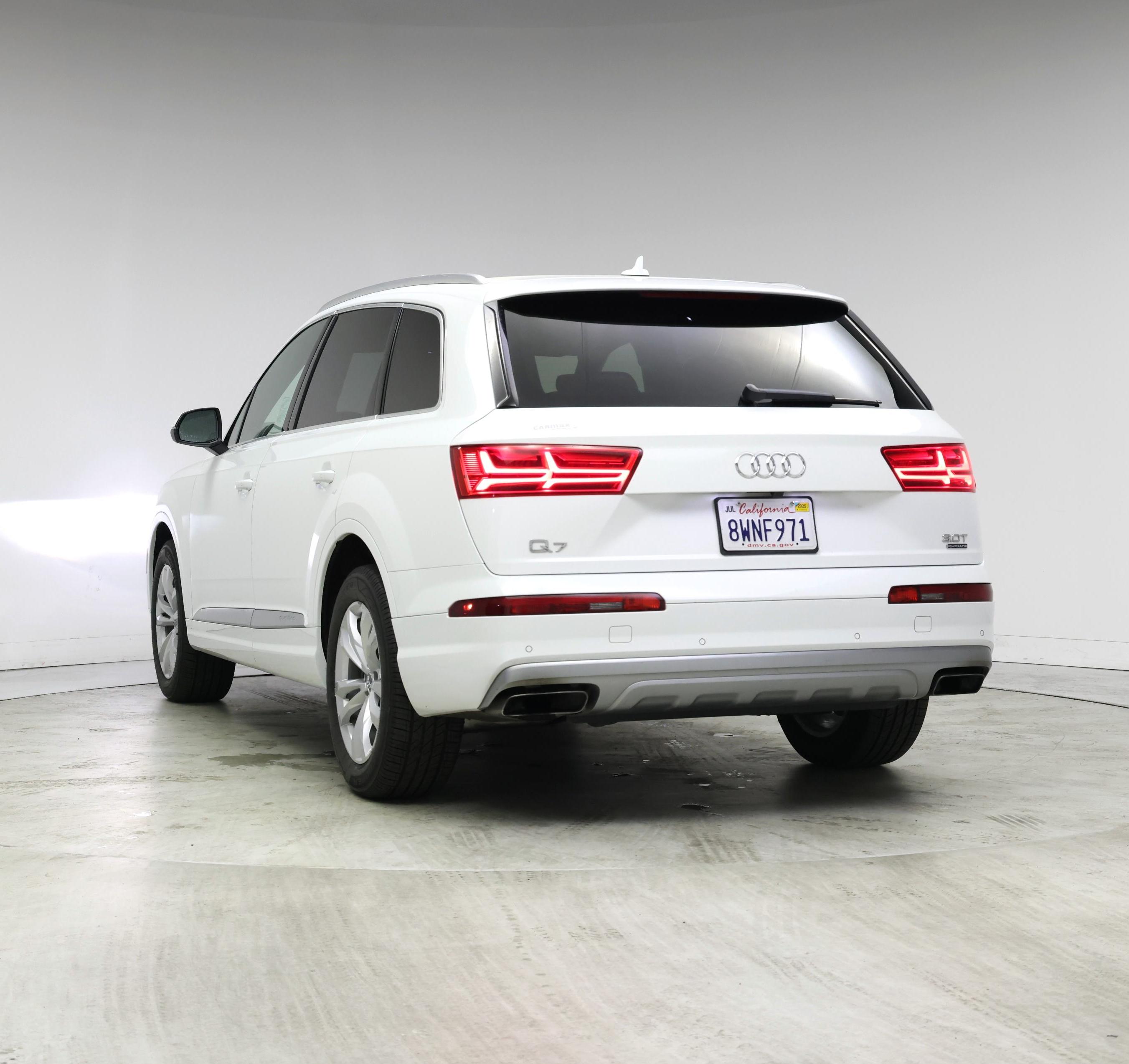 Thumbnail: 2018 Audi Q7 - 2