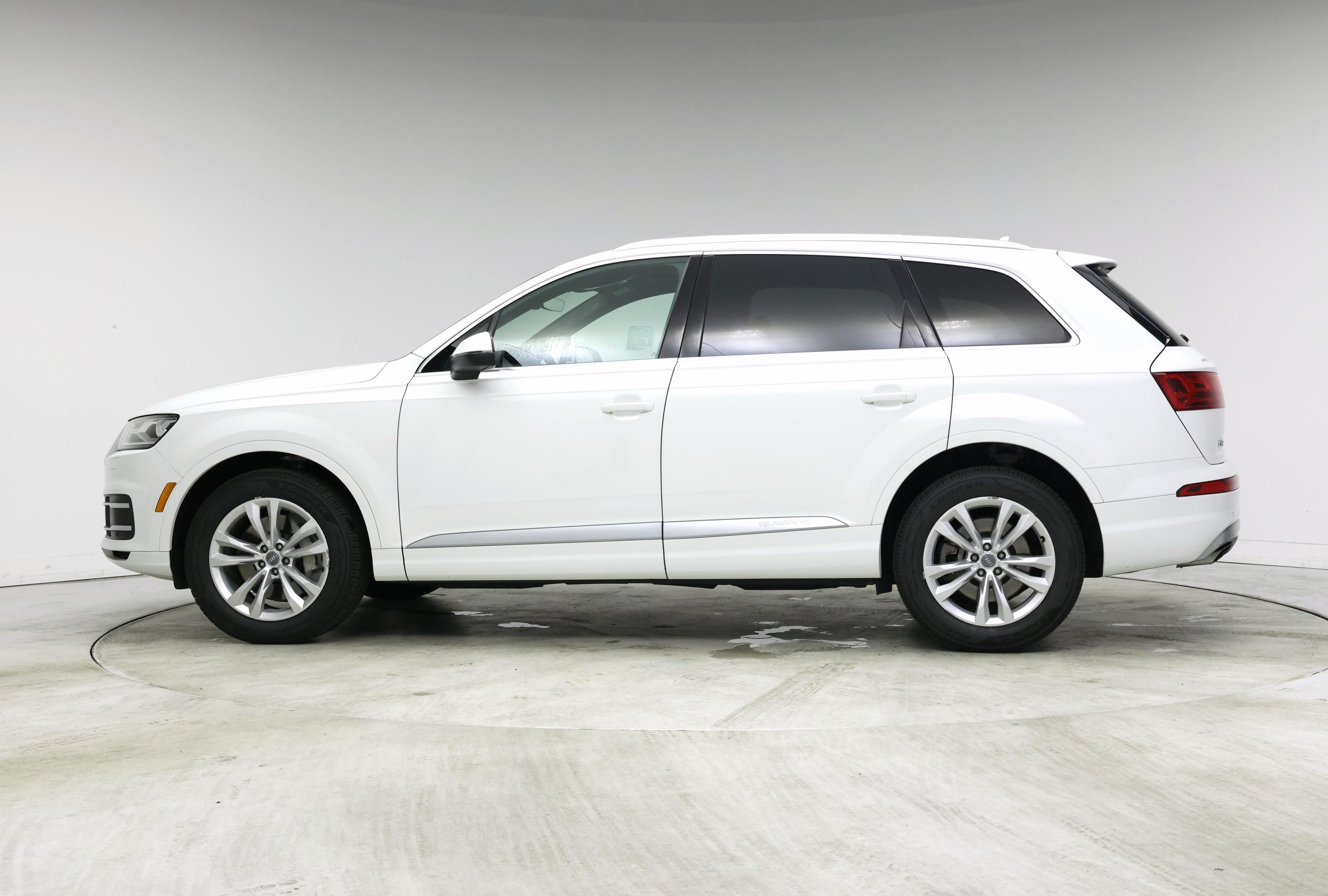 Thumbnail: 2018 Audi Q7 - 3