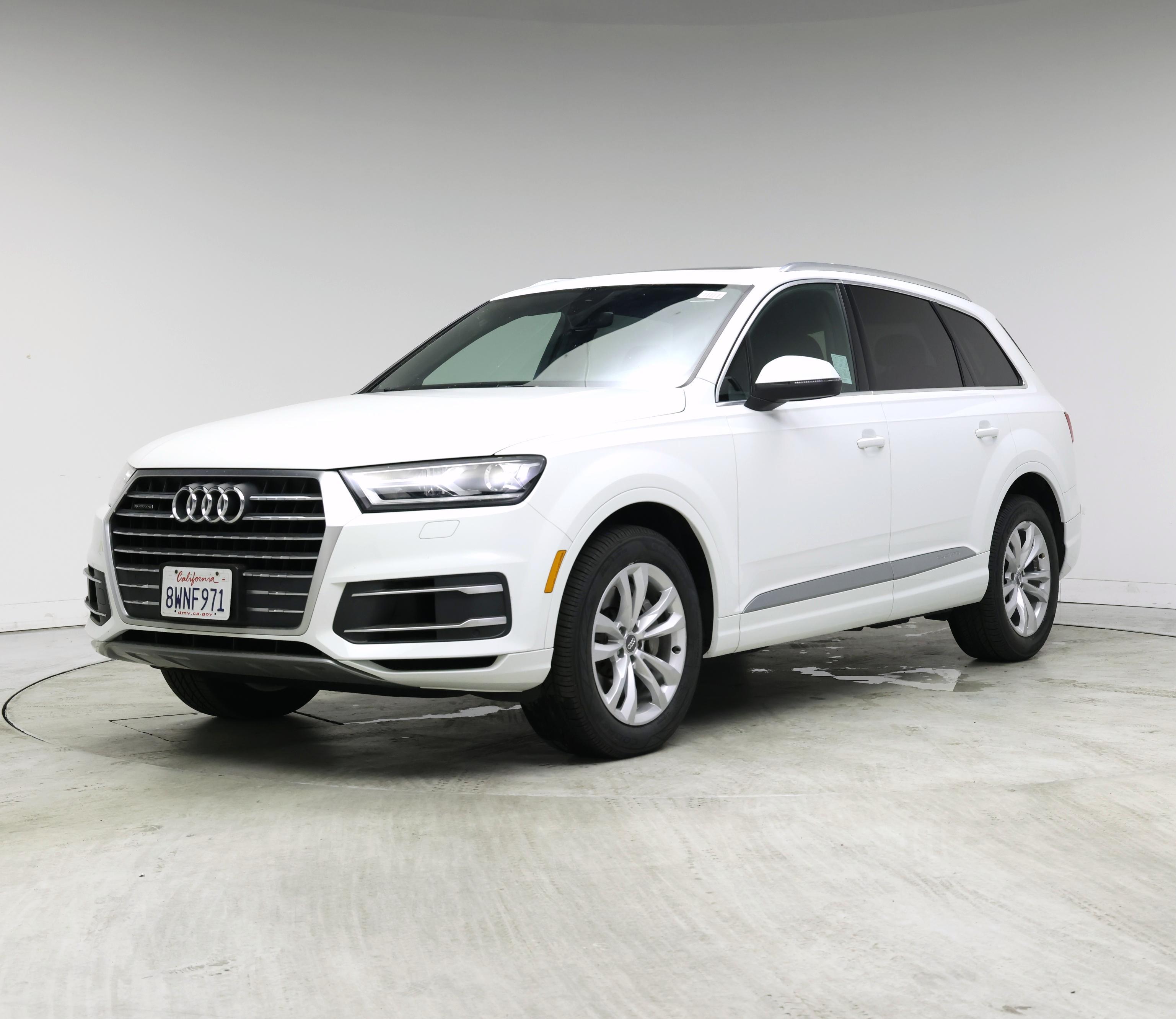 Thumbnail: 2018 Audi Q7 - 4