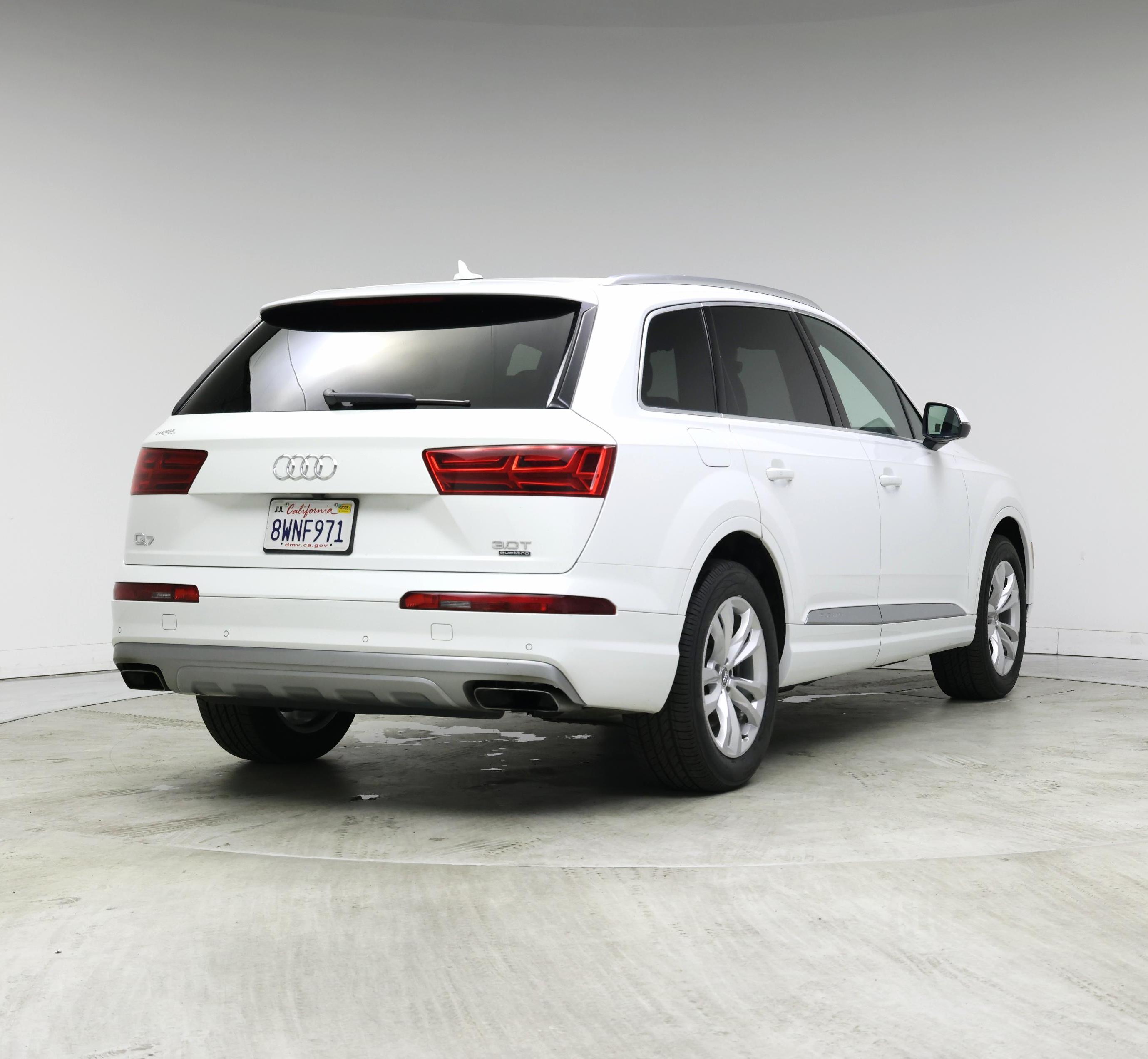 Thumbnail: 2018 Audi Q7 - 8