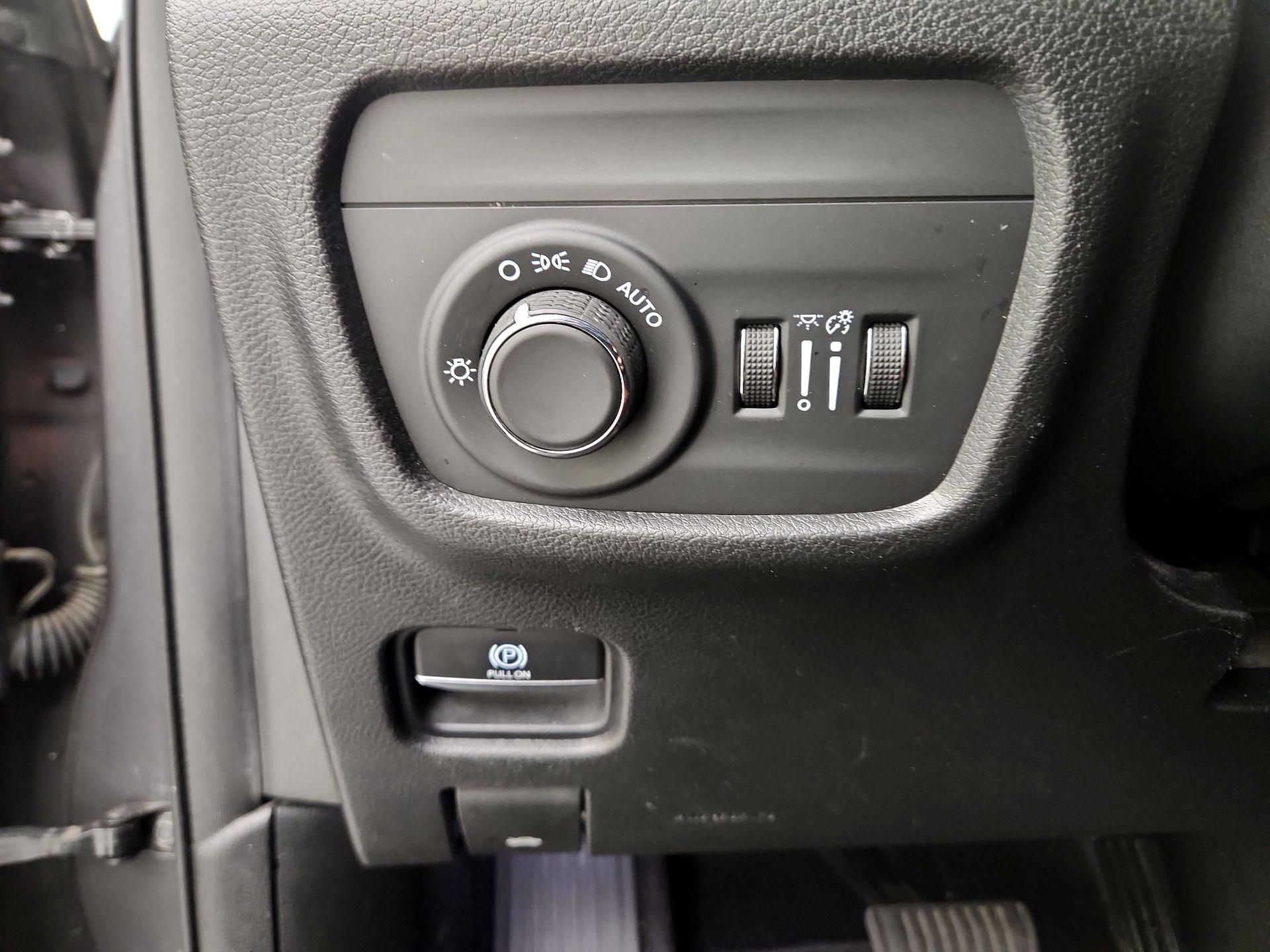 Thumbnail: 2021 Jeep Grand Cherokee L - 13