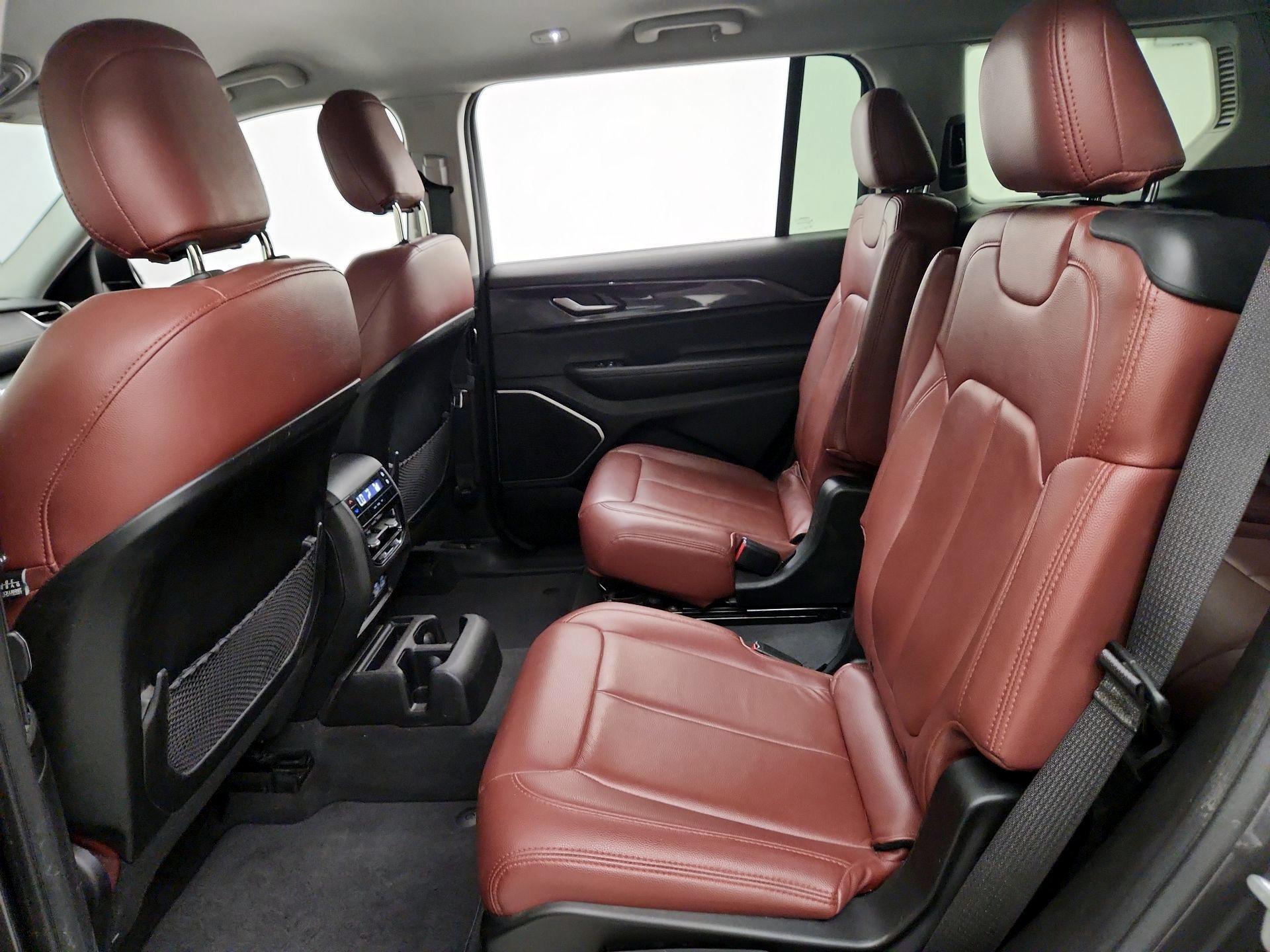 Thumbnail: 2021 Jeep Grand Cherokee L - 19