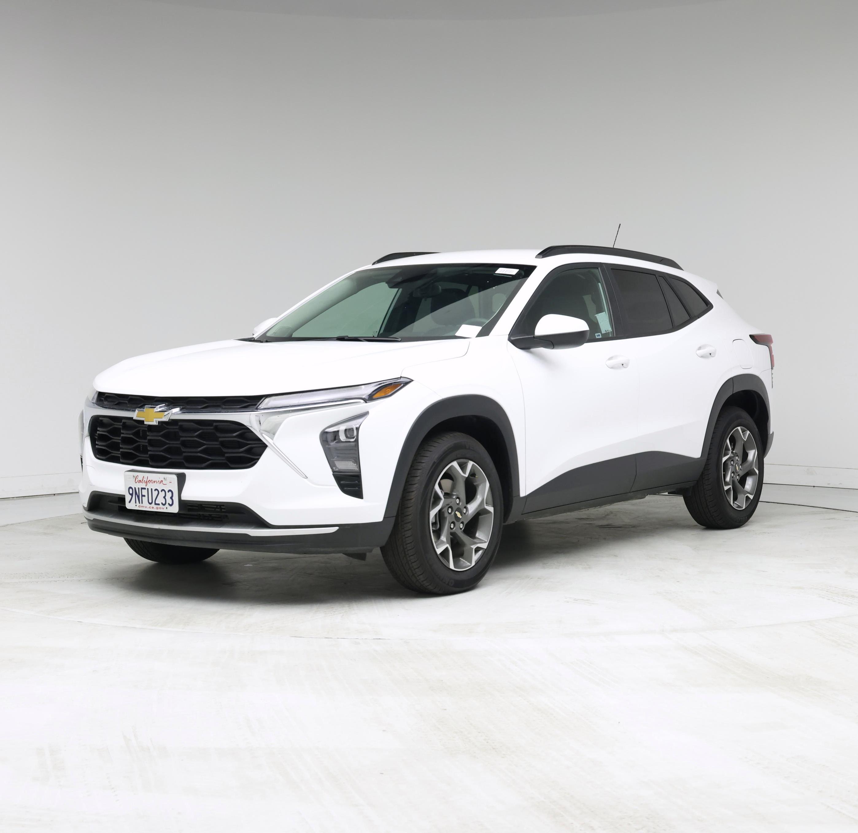 Thumbnail: 2025 Chevrolet Trax - 4