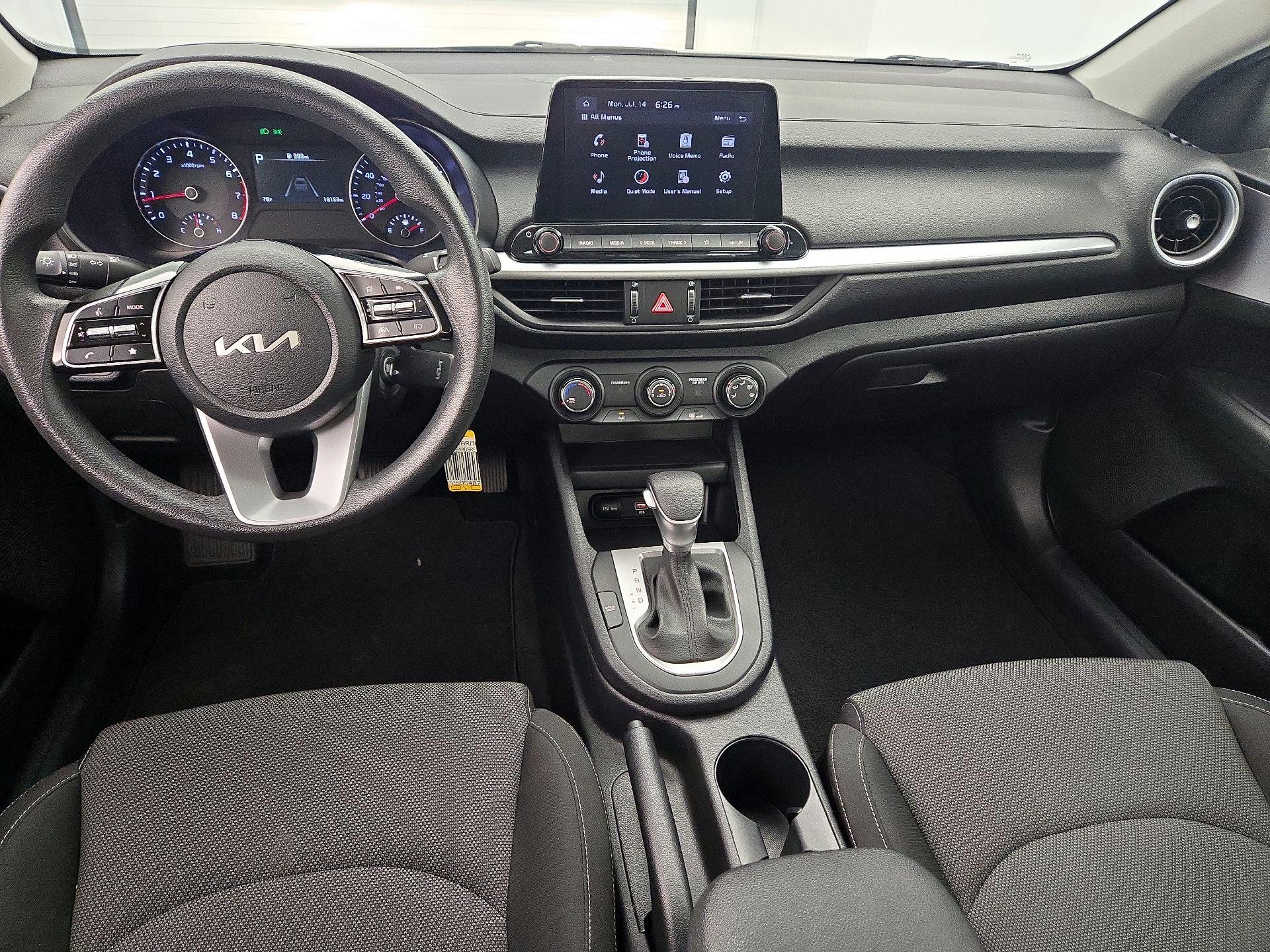 Thumbnail: 2024 Kia Forte - 9