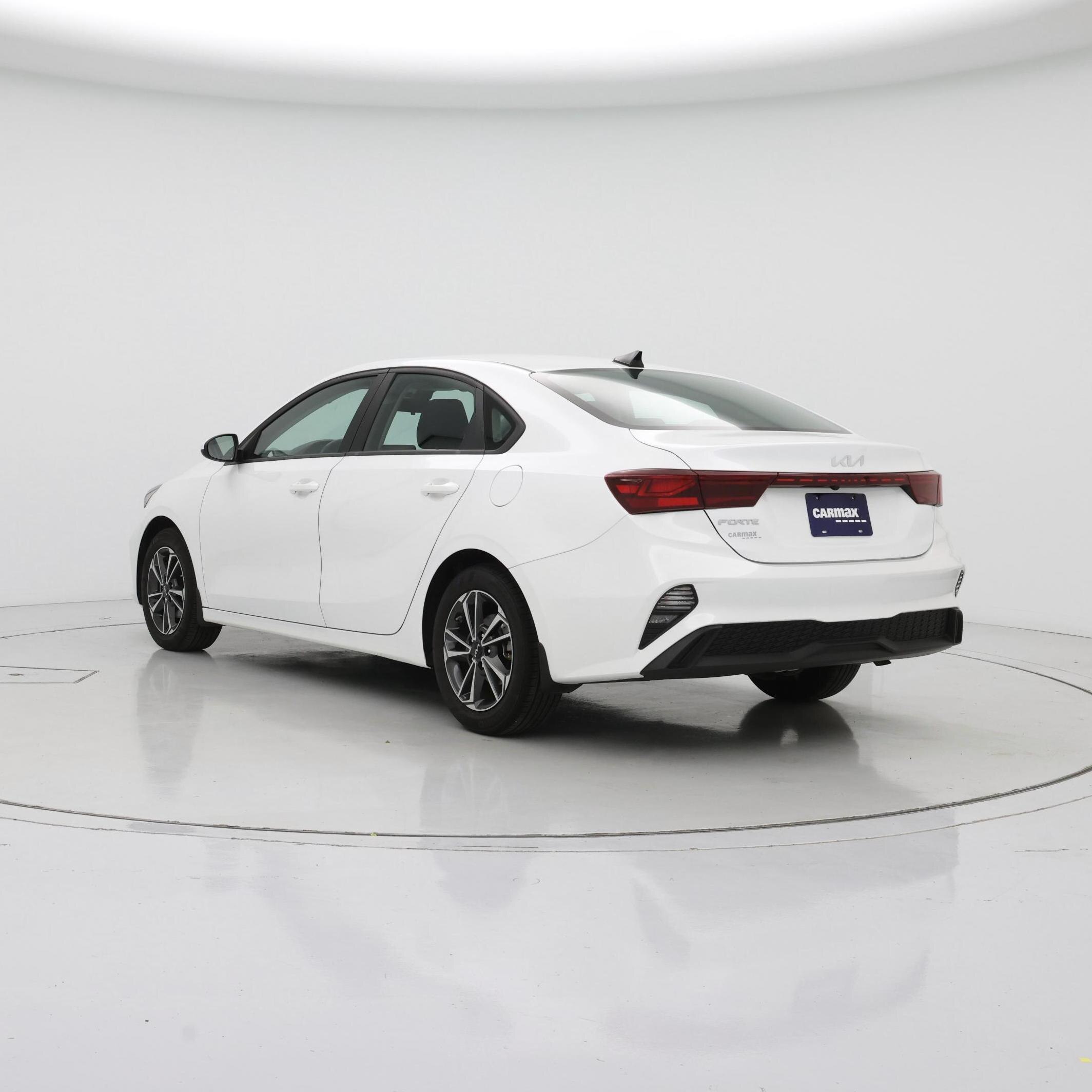 Thumbnail: 2024 Kia Forte - 2