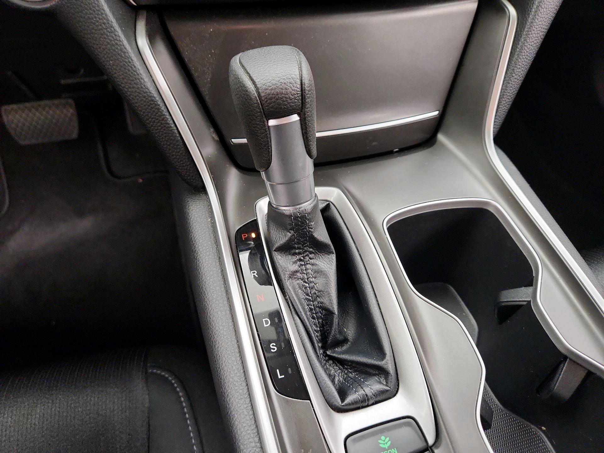 Thumbnail: 2018 Honda Accord - 17