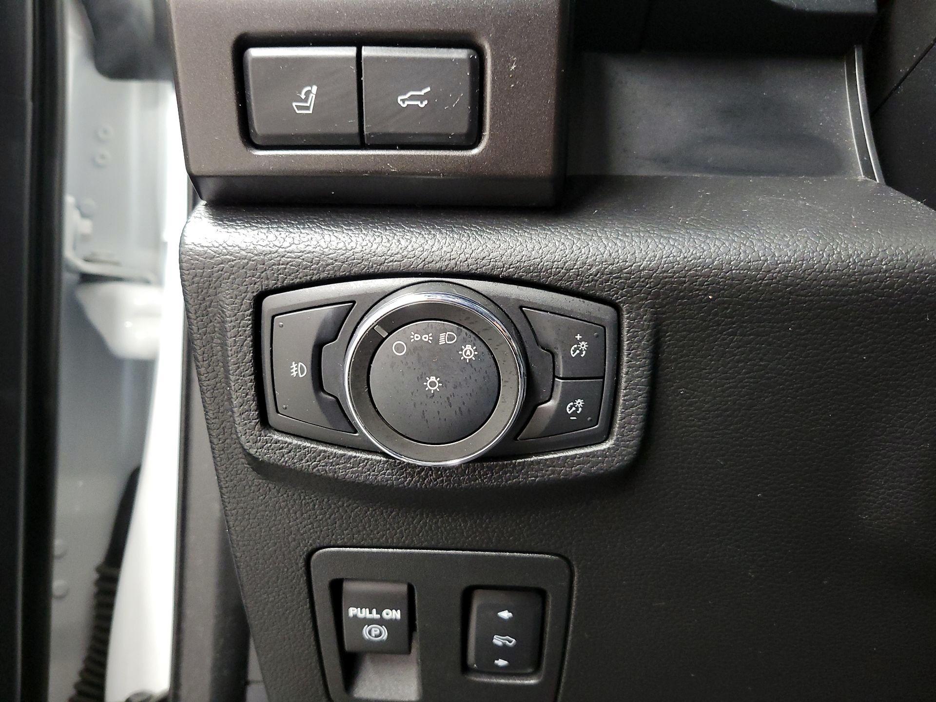 Thumbnail: 2021 Ford Expedition - 13