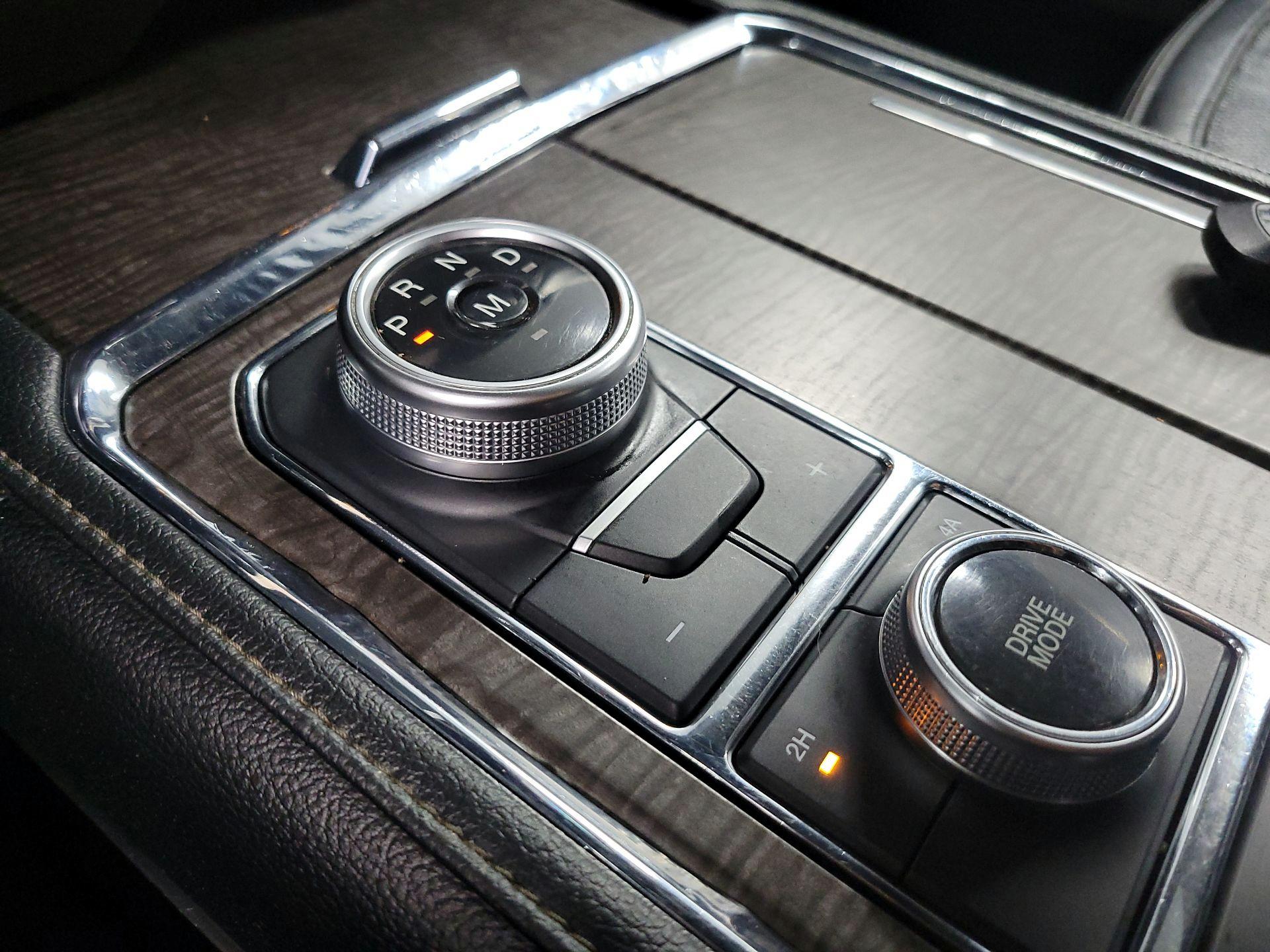 Thumbnail: 2021 Ford Expedition - 17