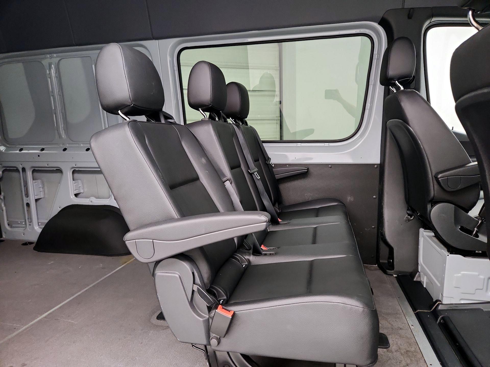 Thumbnail: 2023 Mercedes-Benz Sprinter - 19