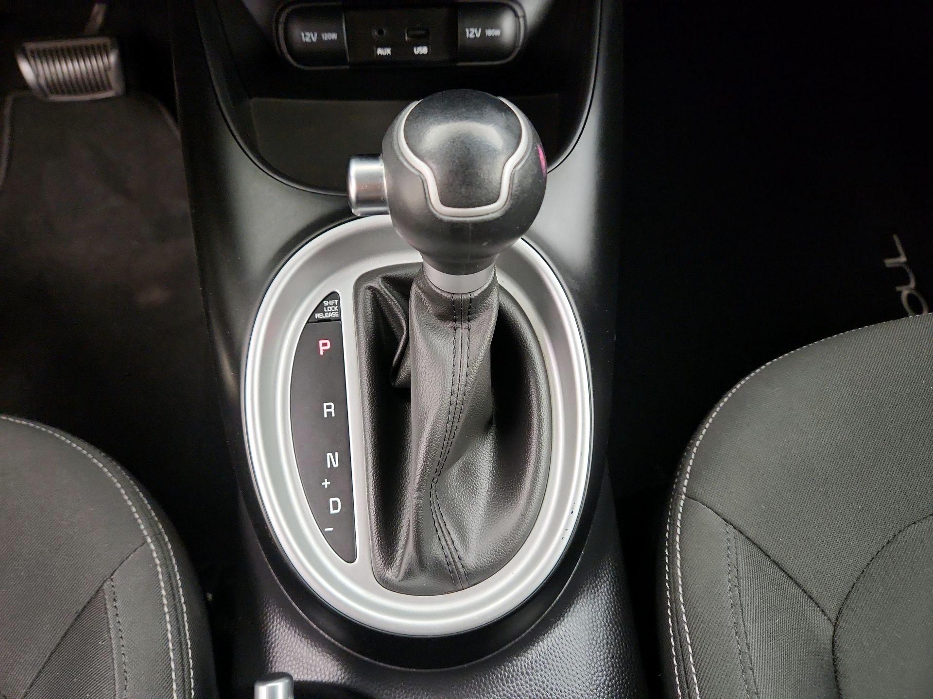 Thumbnail: 2014 Kia Soul - 16
