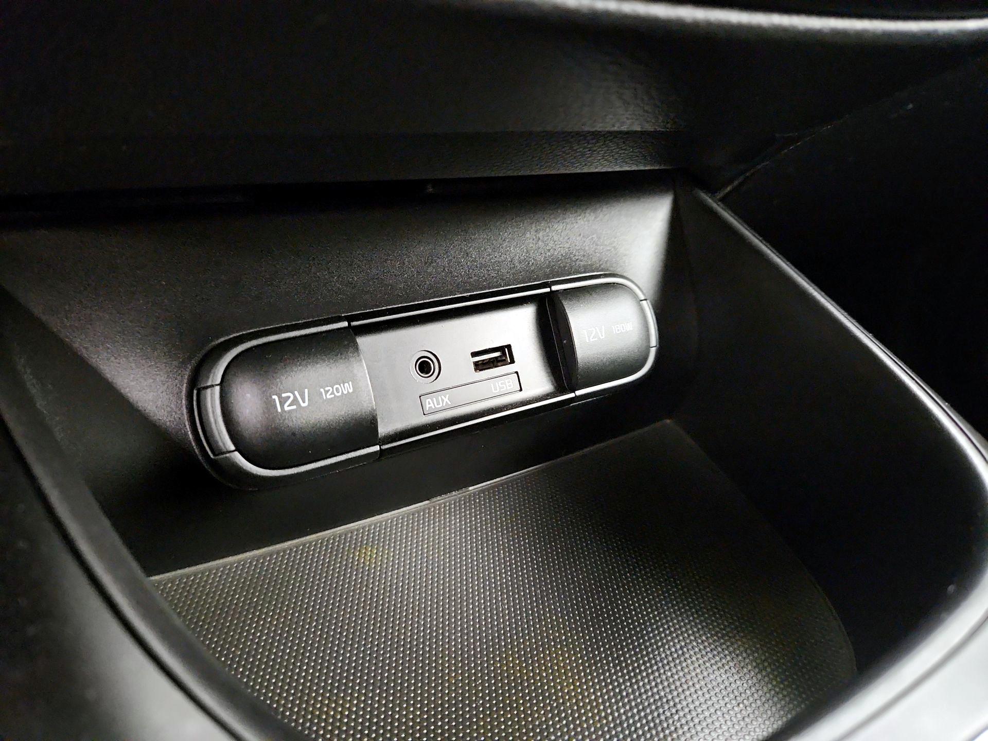 Thumbnail: 2014 Kia Soul - 17