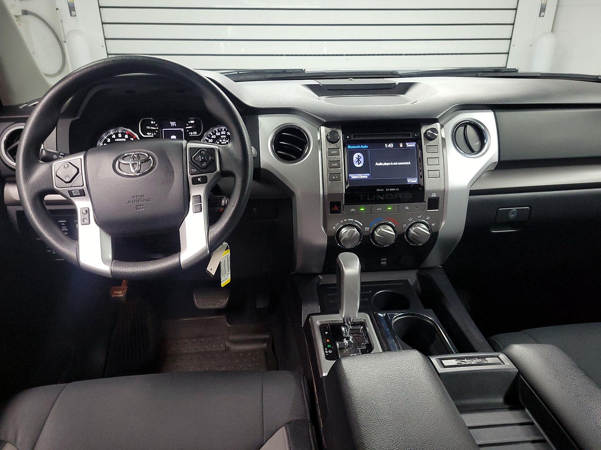 Thumbnail: 2019 Toyota Tundra - 9