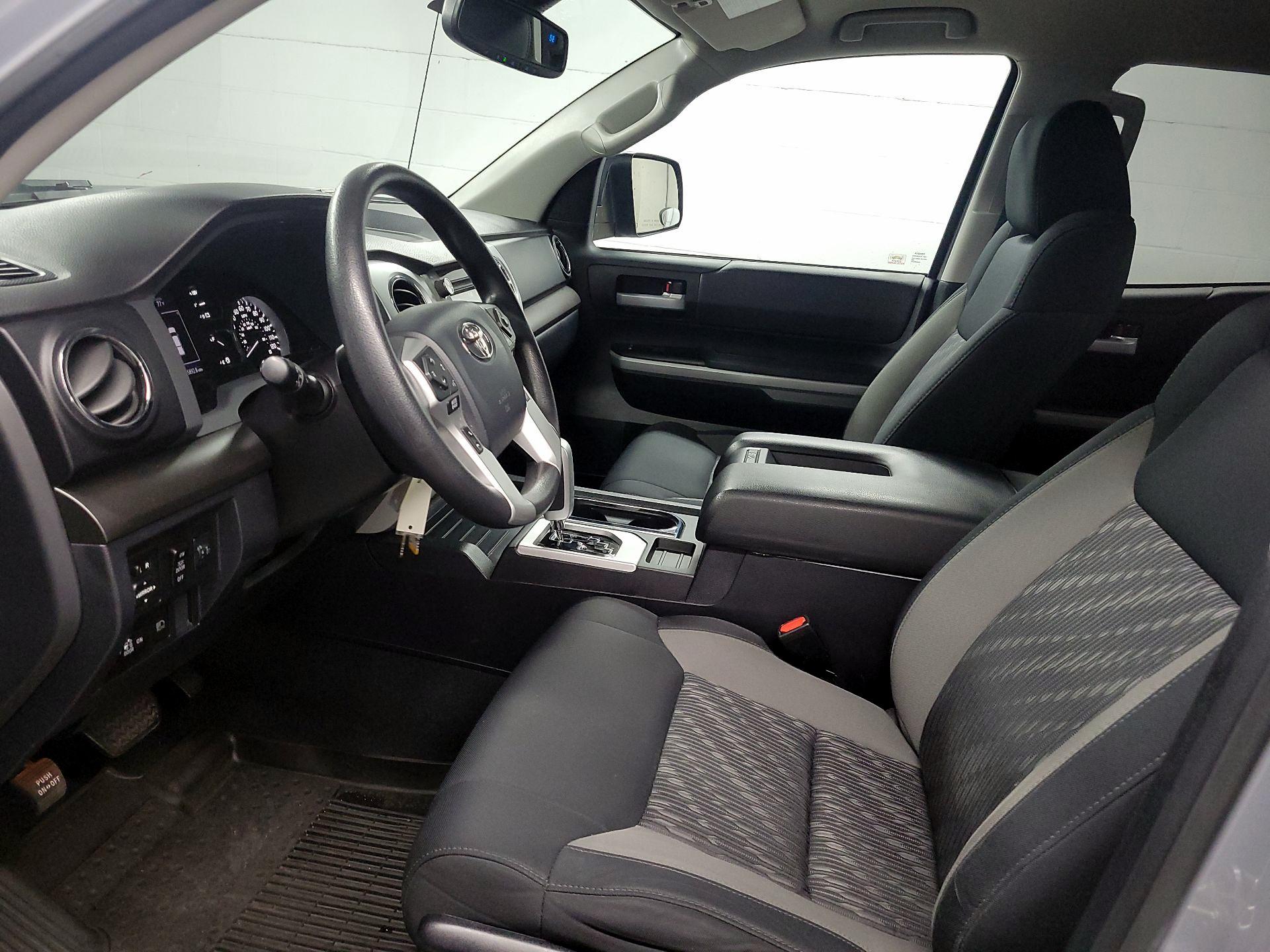Thumbnail: 2019 Toyota Tundra - 11