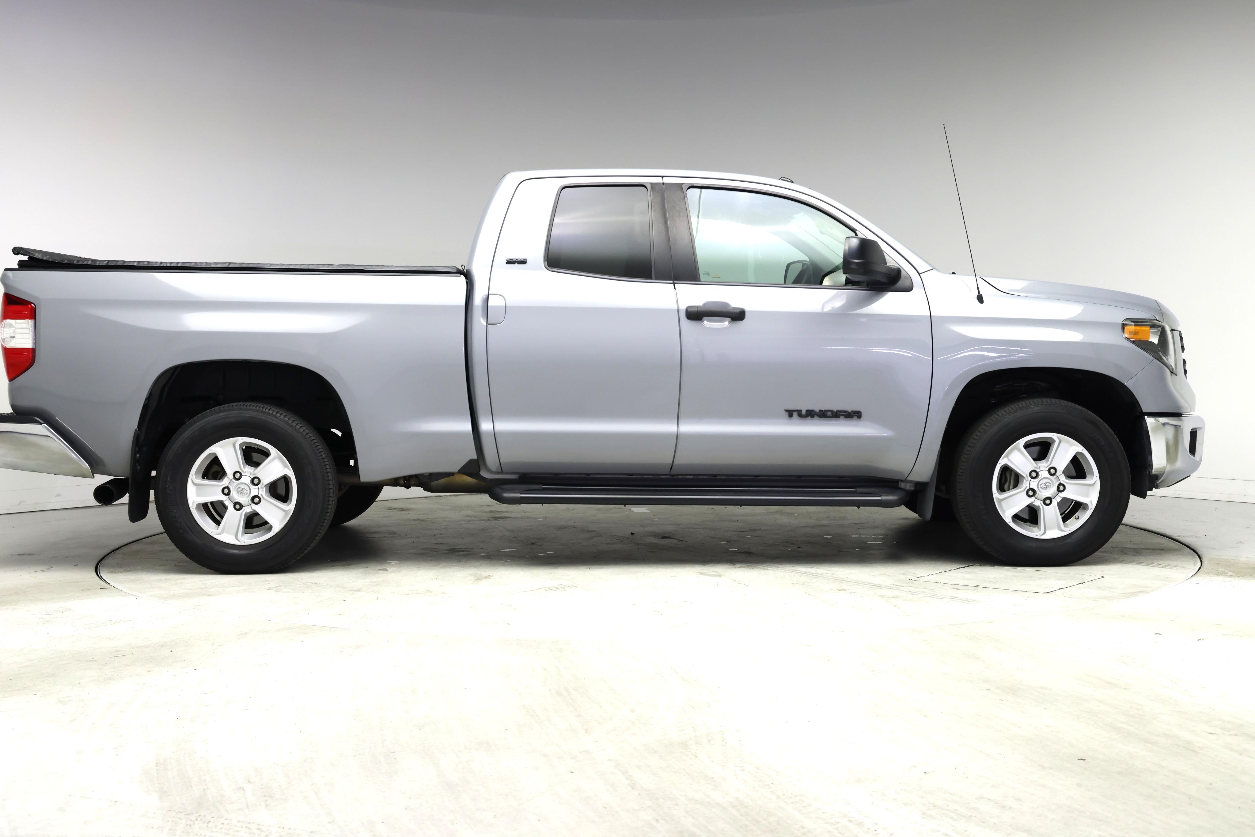 Thumbnail: 2019 Toyota Tundra - 7
